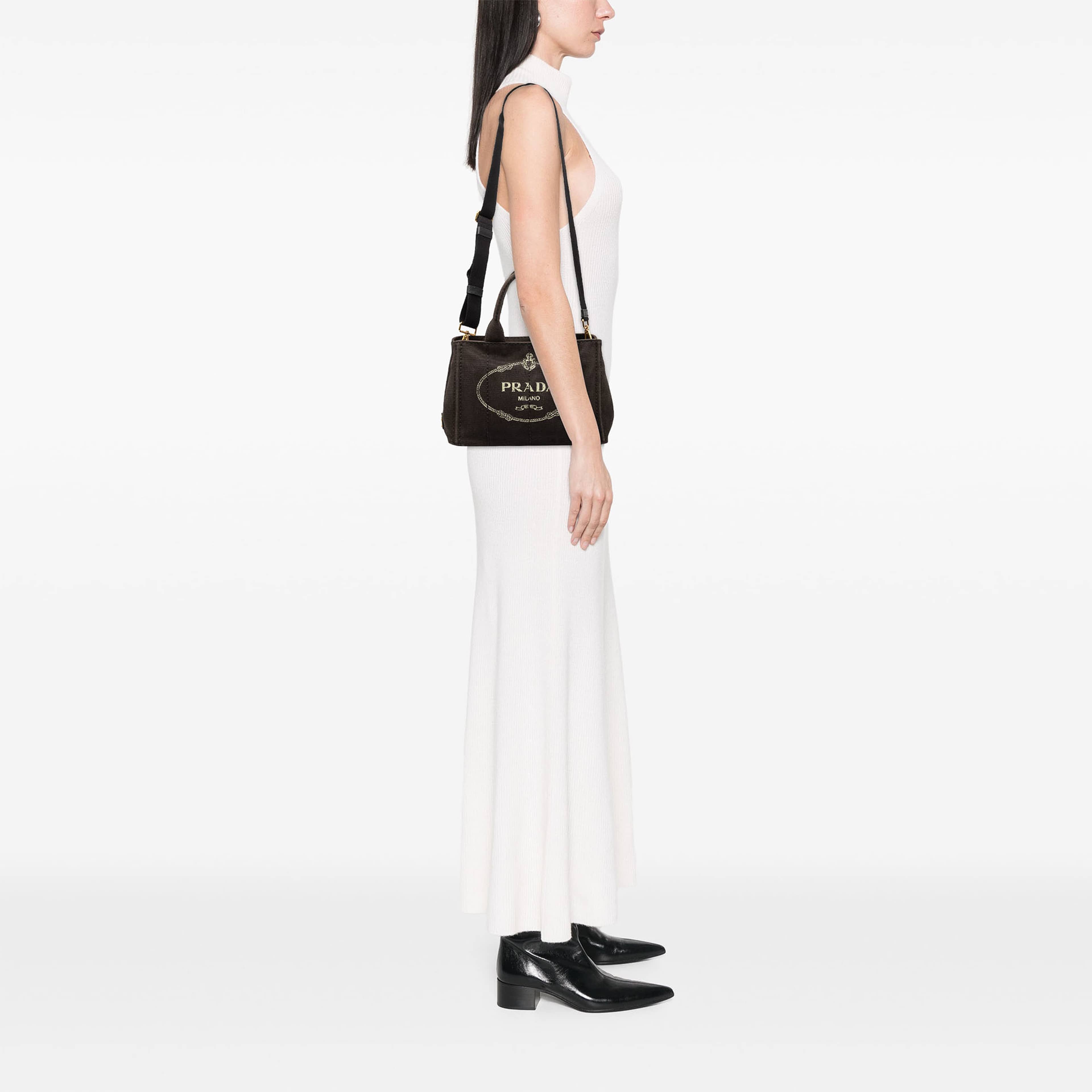 Prada Small Canvas Canapa Logo Tote, från Luxclusif, i färgen svart. Klicka för att öppna bilden i stort format