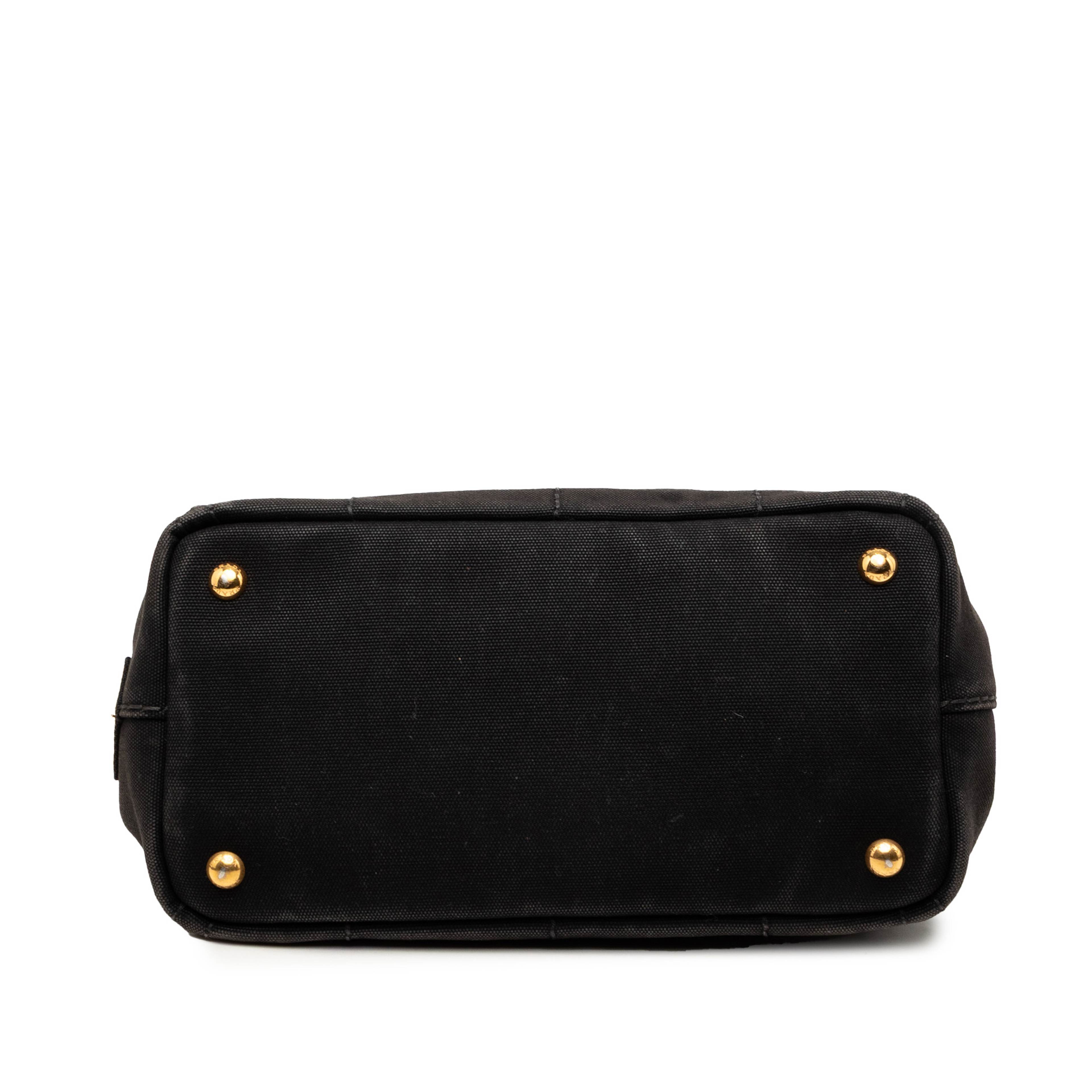 Prada Small Canvas Canapa Logo Tote, från Luxclusif, i färgen svart. Klicka för att öppna bilden i stort format