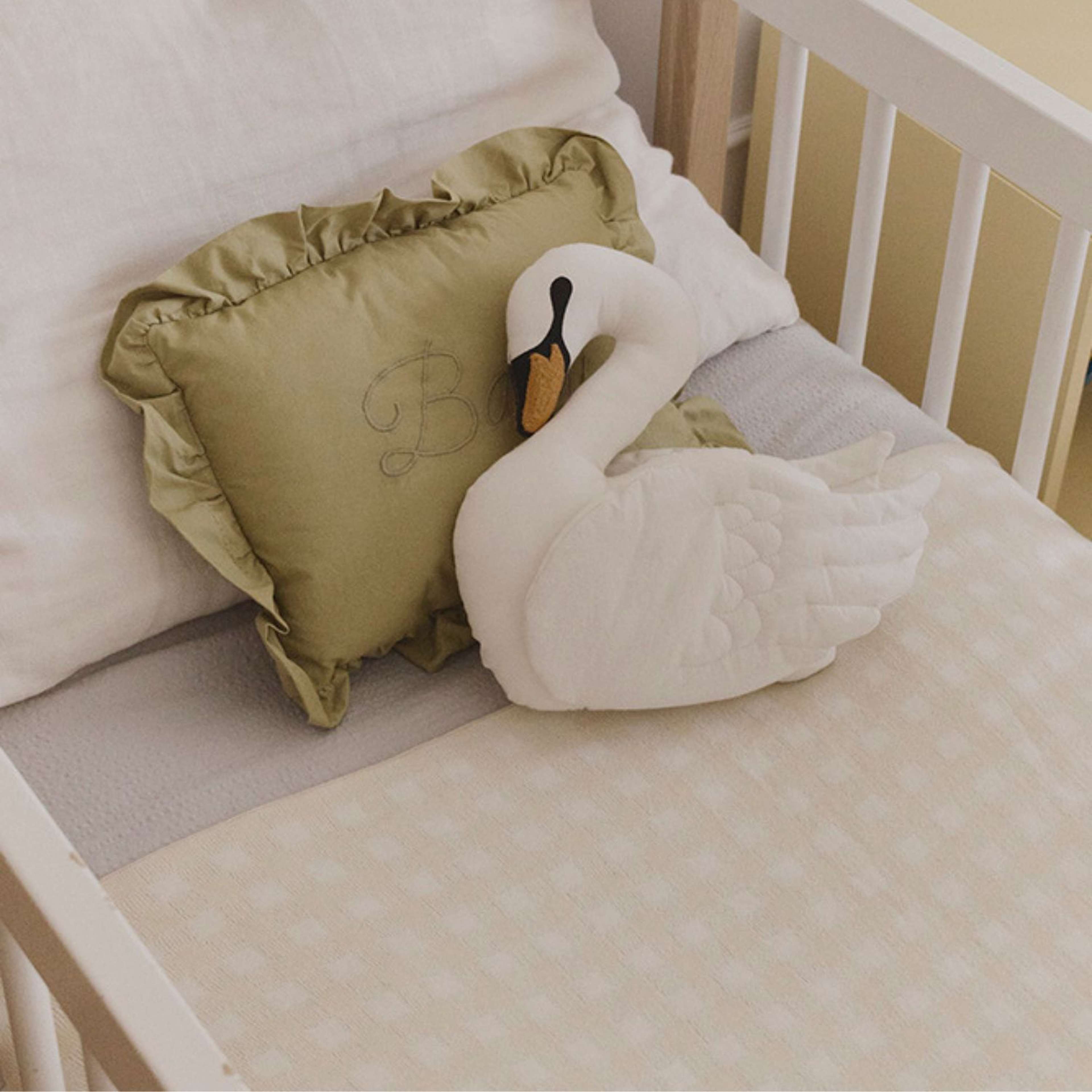 Stickad Filt Vichy, från LORENA CANALS, i färgen naturlig/elfenben. Klicka för att öppna bilden i stort format