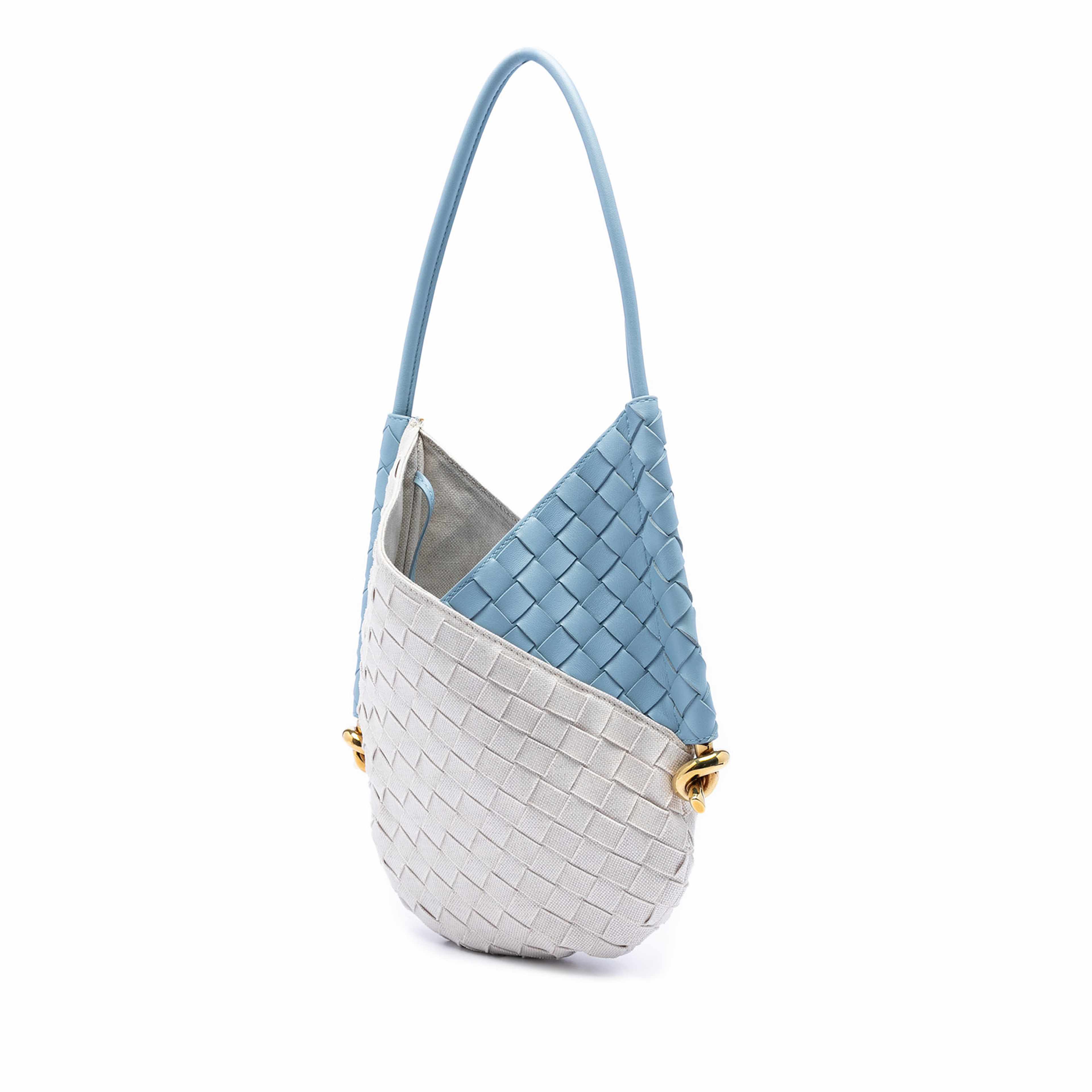 Bottega Veneta Small Nappa And Canvas Intrecciato Solstice Shoulder Bag, från Luxclusif, i färgen blå. Klicka för att öppna bilden i stort format