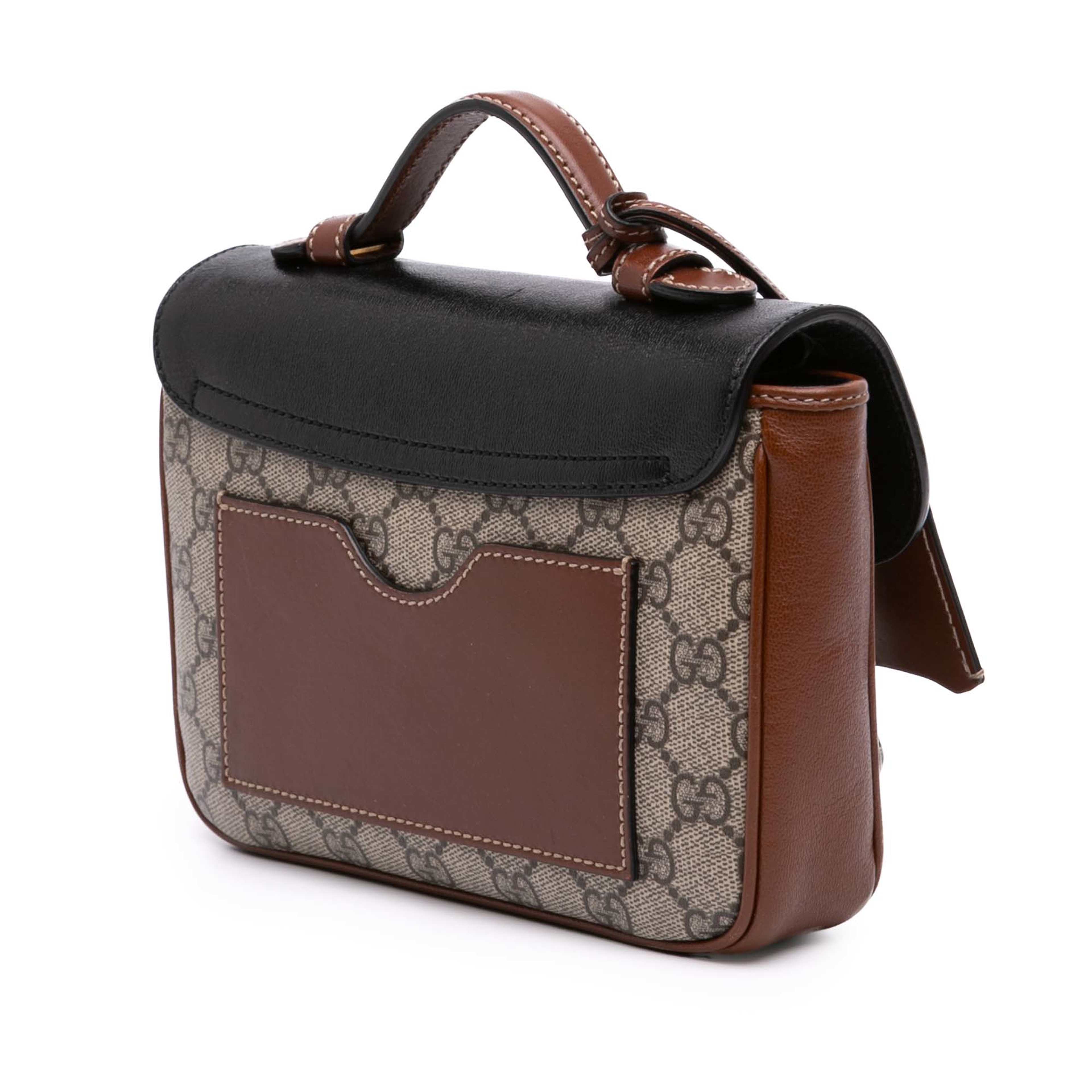 Gucci Mini Gg Supreme And Calfskin Padlock Flap Pocket Satchel, från Luxclusif, i färgen beige. Klicka för att öppna bilden i stort format