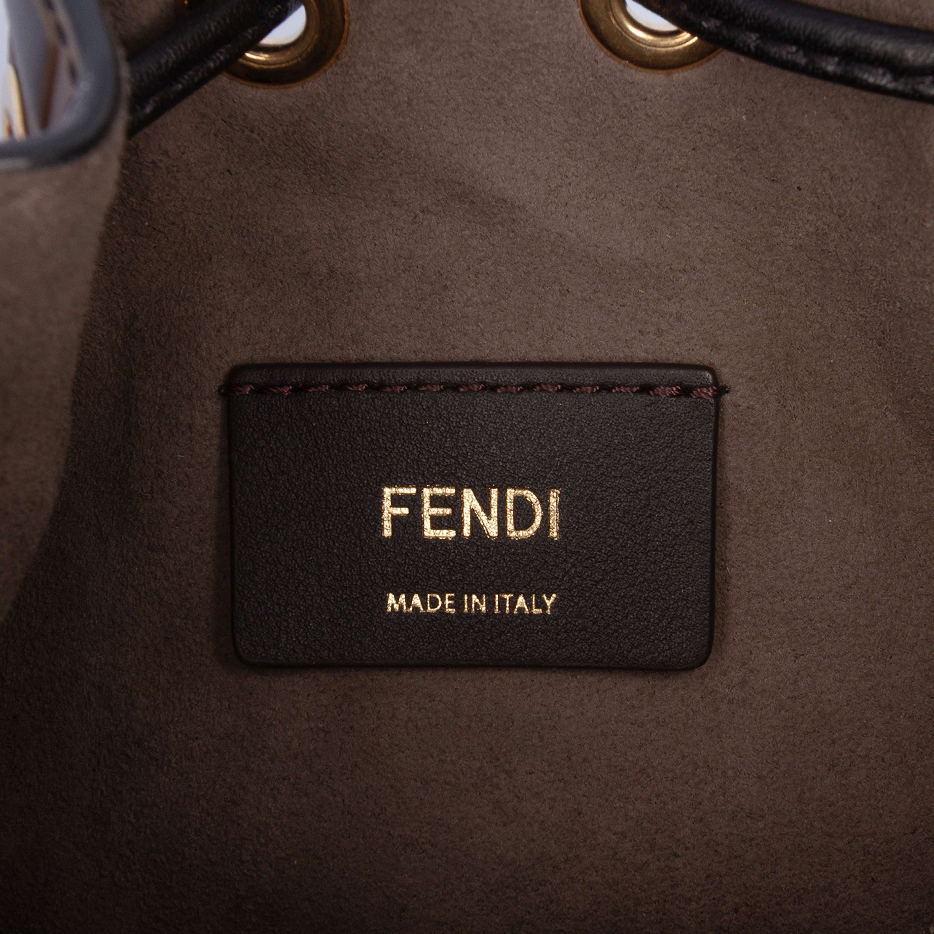 Fendi Mini Ff 1974 Embossed Leather Mon Tresor Bucket Bag, från Luxclusif, i färgen brun. Klicka för att öppna bilden i stort format