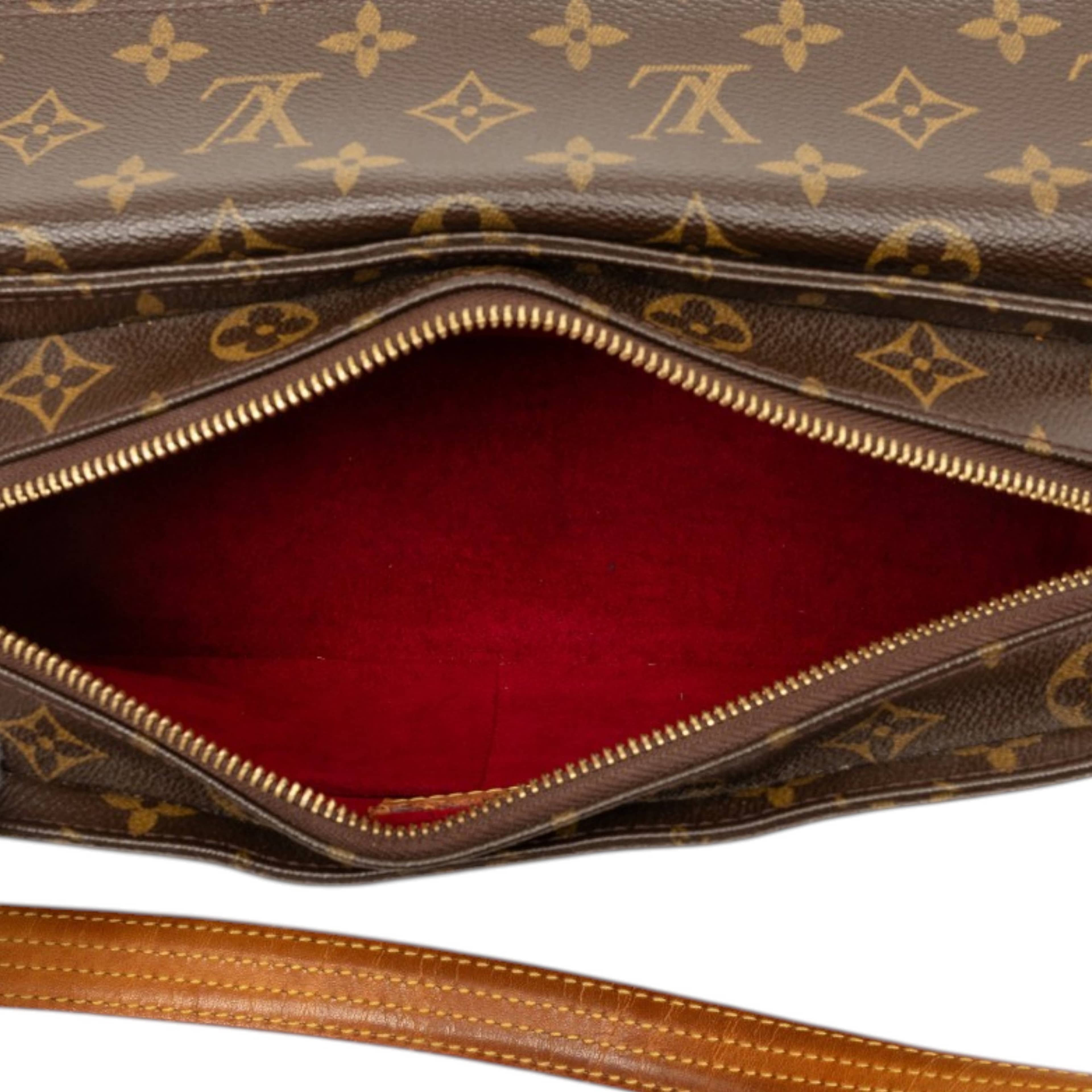 Louis Vuitton Monogram Viva Cite Mm, från Luxclusif, i färgen brun. Klicka för att öppna bilden i stort format