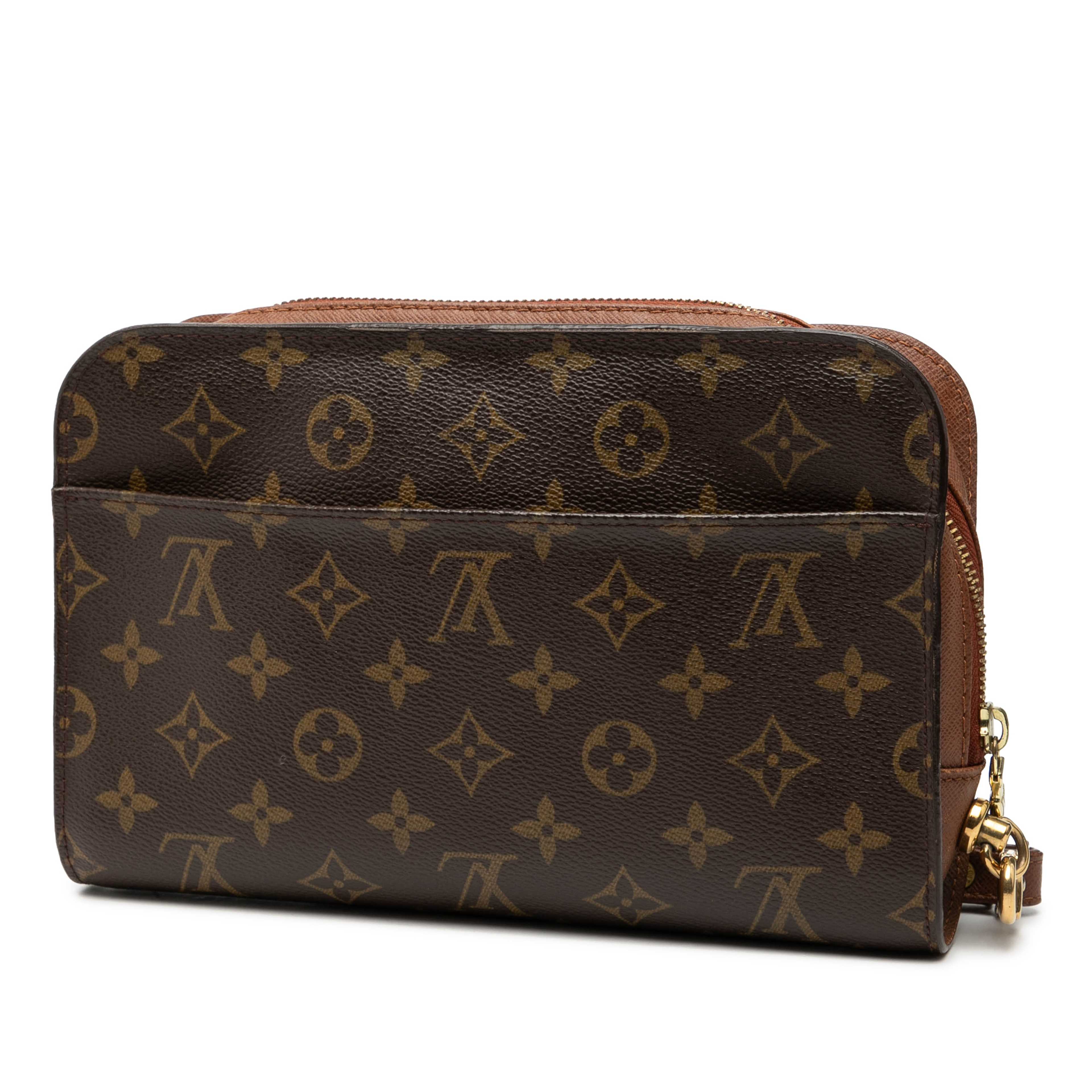 Louis Vuitton Monogram Orsay, från Luxclusif, i färgen brown. Klicka för att öppna bilden i stort format
