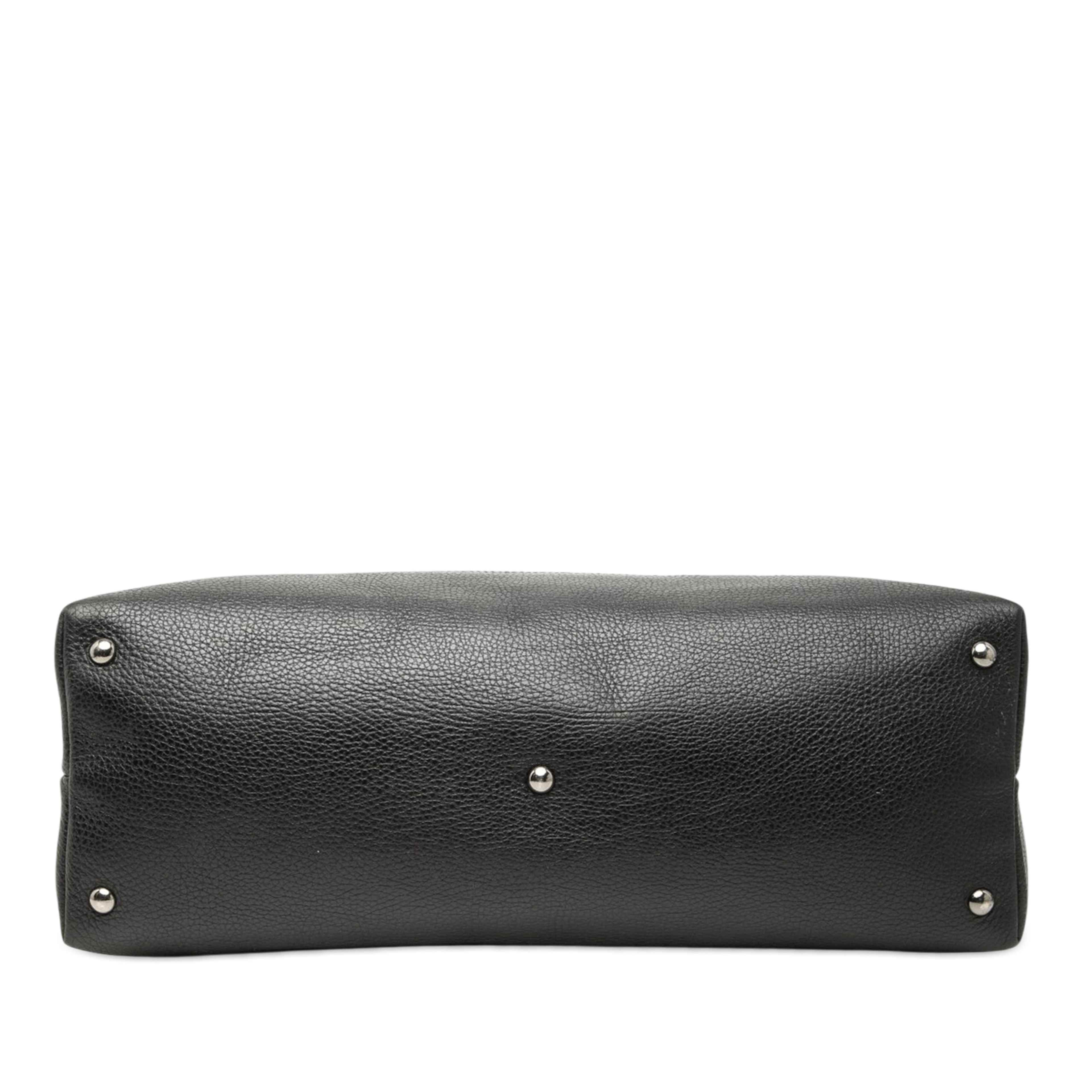Gucci Gg Denim Tote, från Luxclusif, i färgen black. Klicka för att öppna bilden i stort format