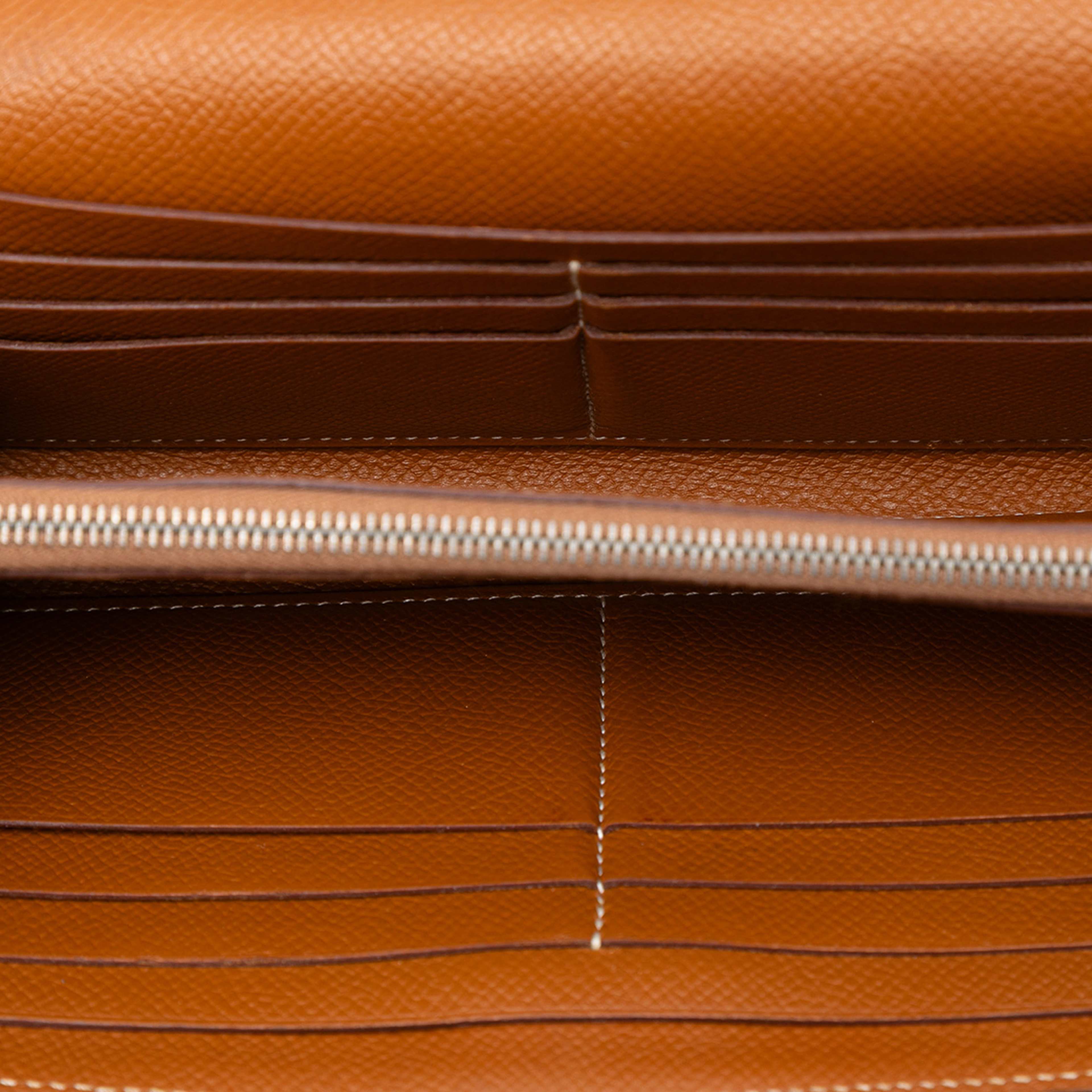 Hermès Epsom Kelly Longue Wallet, från Luxclusif, i färgen brown. Klicka för att öppna bilden i stort format