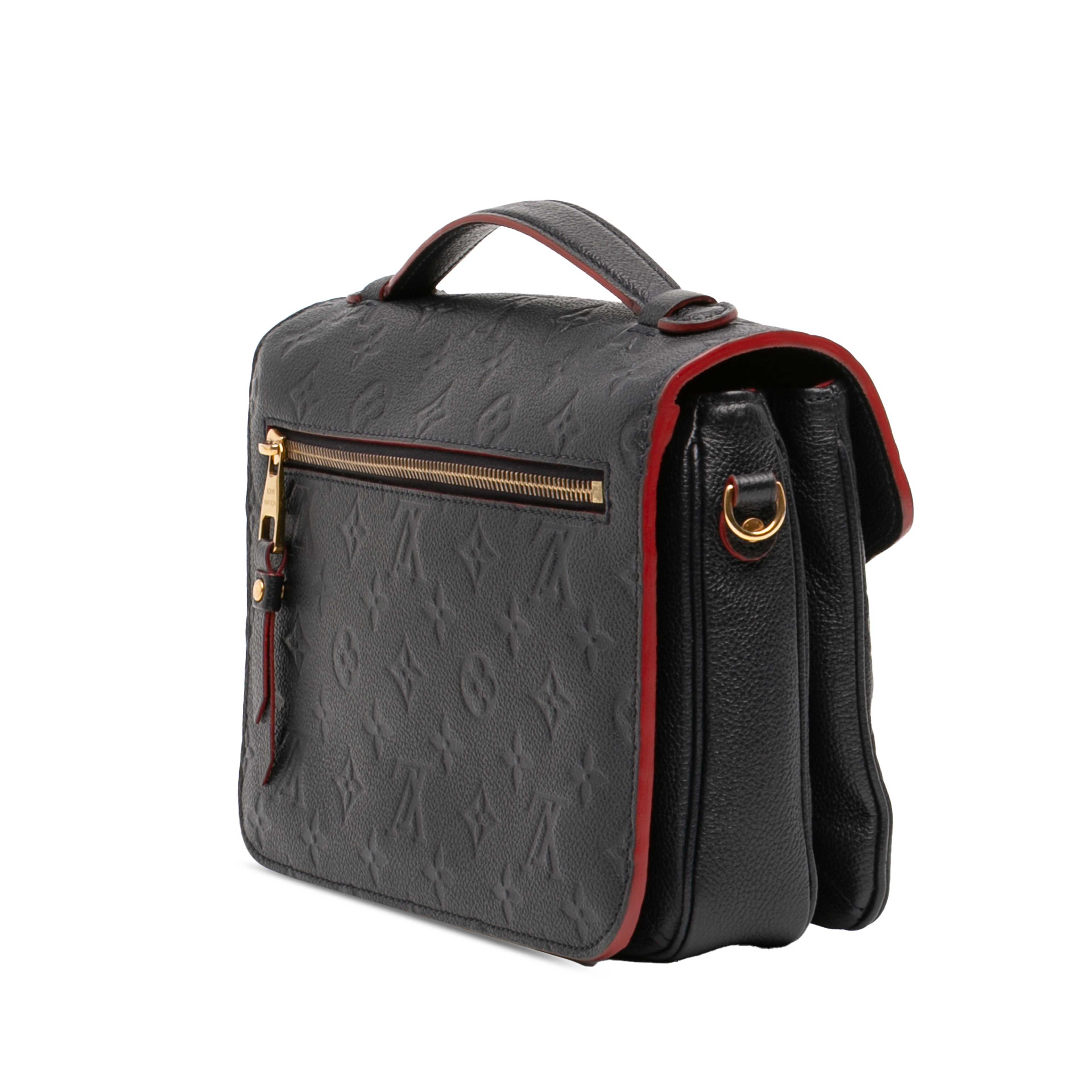 Louis Vuitton Monogram Empreinte Pochette Metis, från Luxclusif, i färgen navy. Klicka för att öppna bilden i stort format