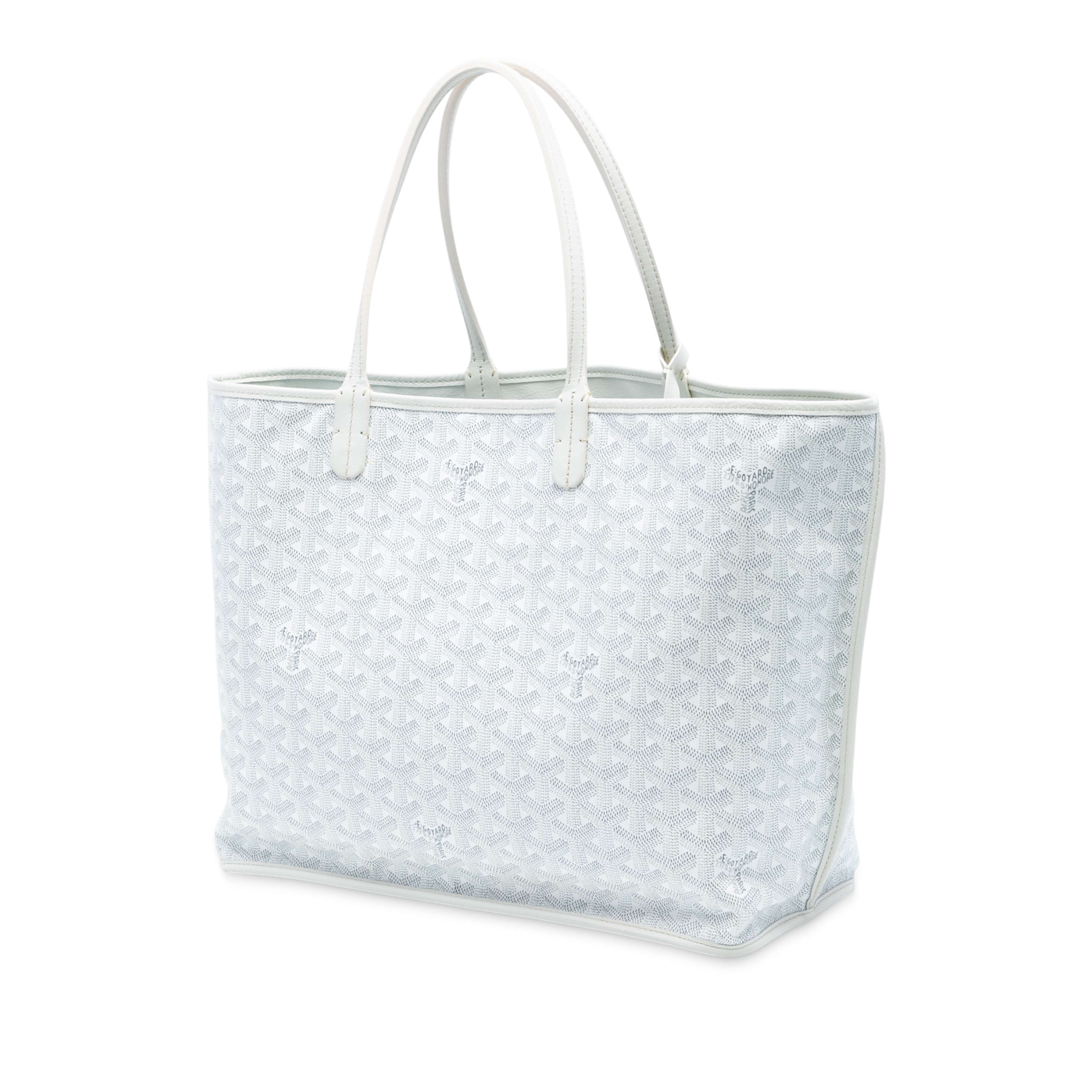Goyard Goyardine Reversible Anjou Pm, från Luxclusif, i färgen white. Klicka för att öppna bilden i stort format