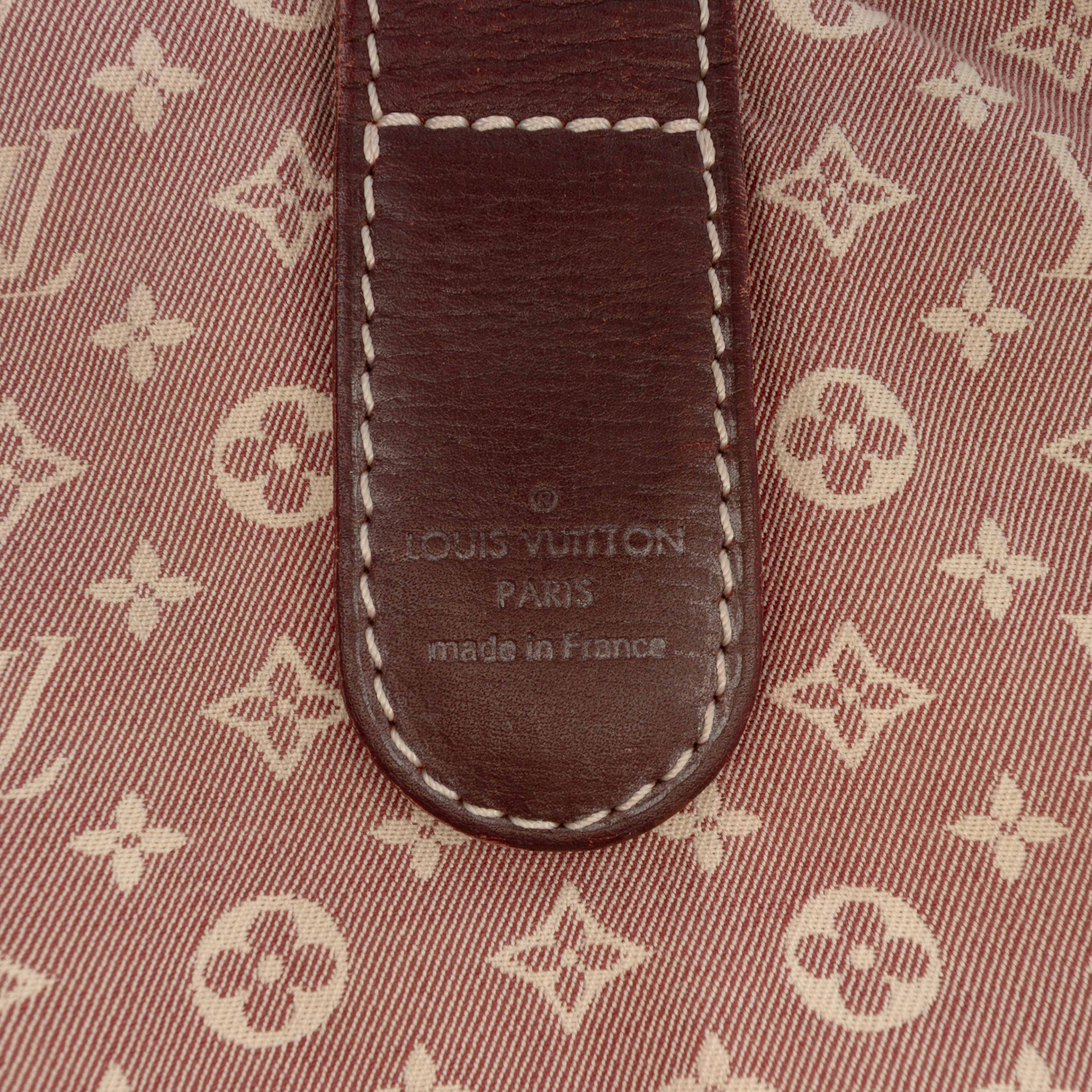Louis Vuitton Monogram Mini Lin Idylle Romance, från Luxclusif, i färgen red. Klicka för att öppna bilden i stort format