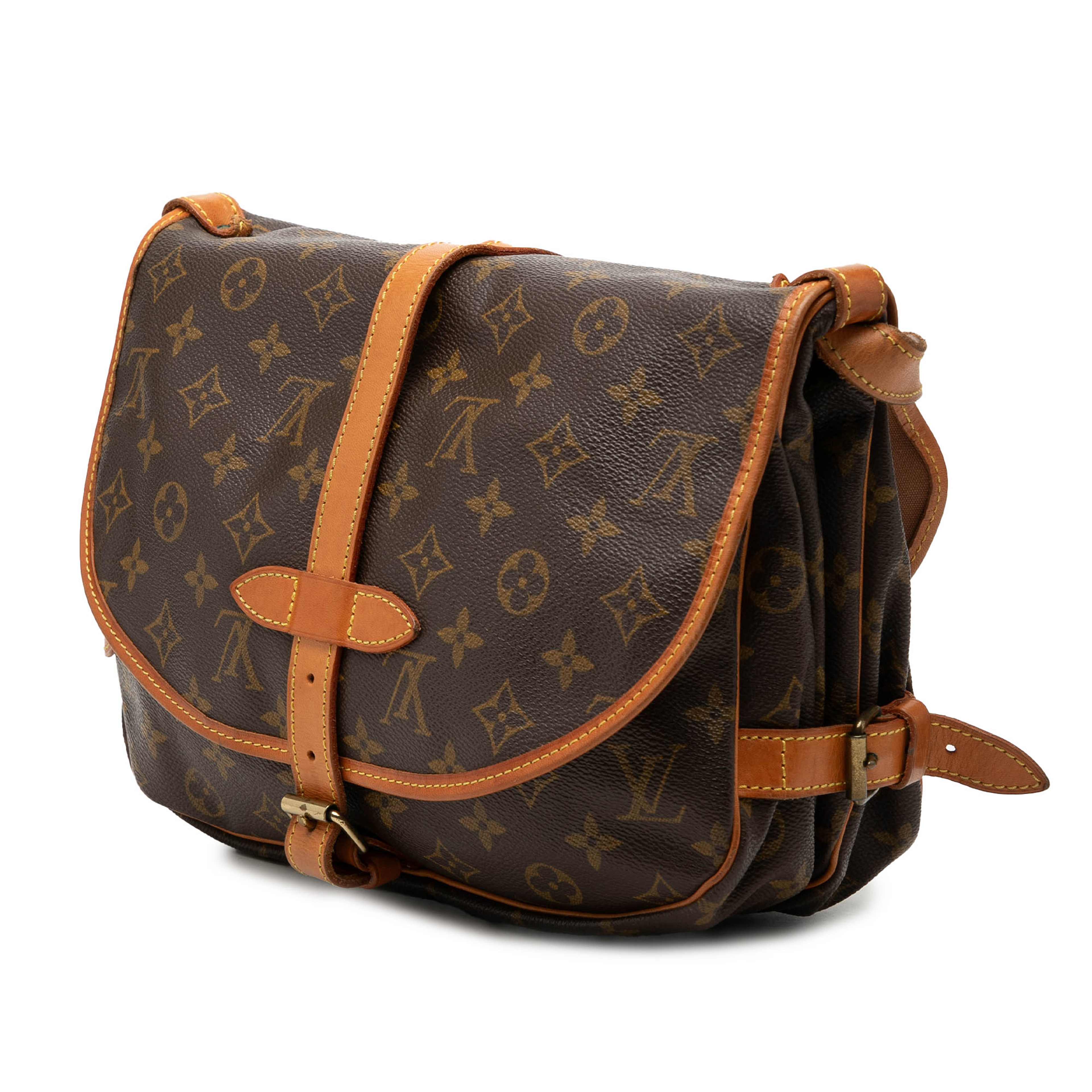 Louis Vuitton Monogram Saumur 25, från Luxclusif, i färgen brown. Klicka för att öppna bilden i stort format