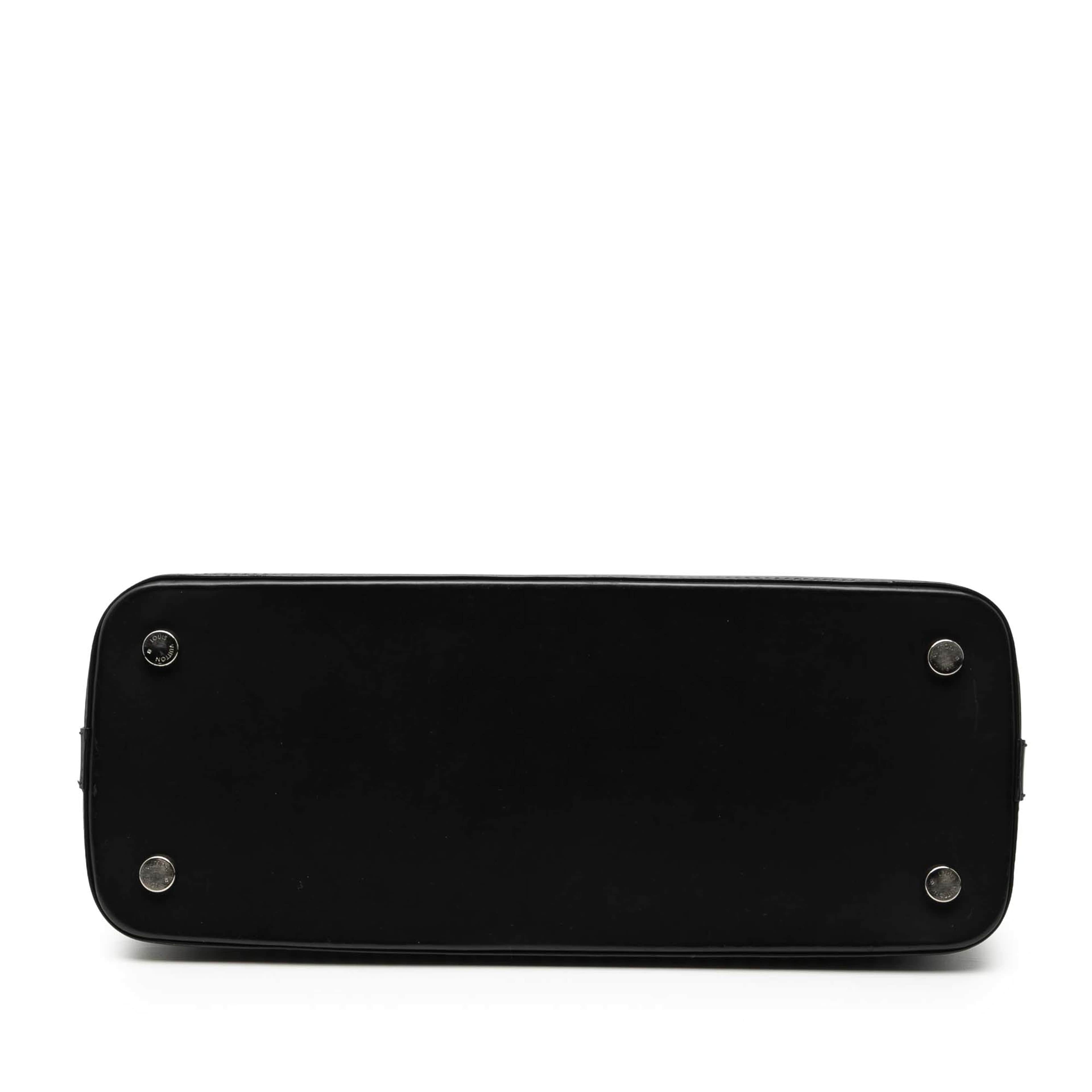 Louis Vuitton Epi Mirabeau Gm, från Luxclusif, i färgen black. Klicka för att öppna bilden i stort format