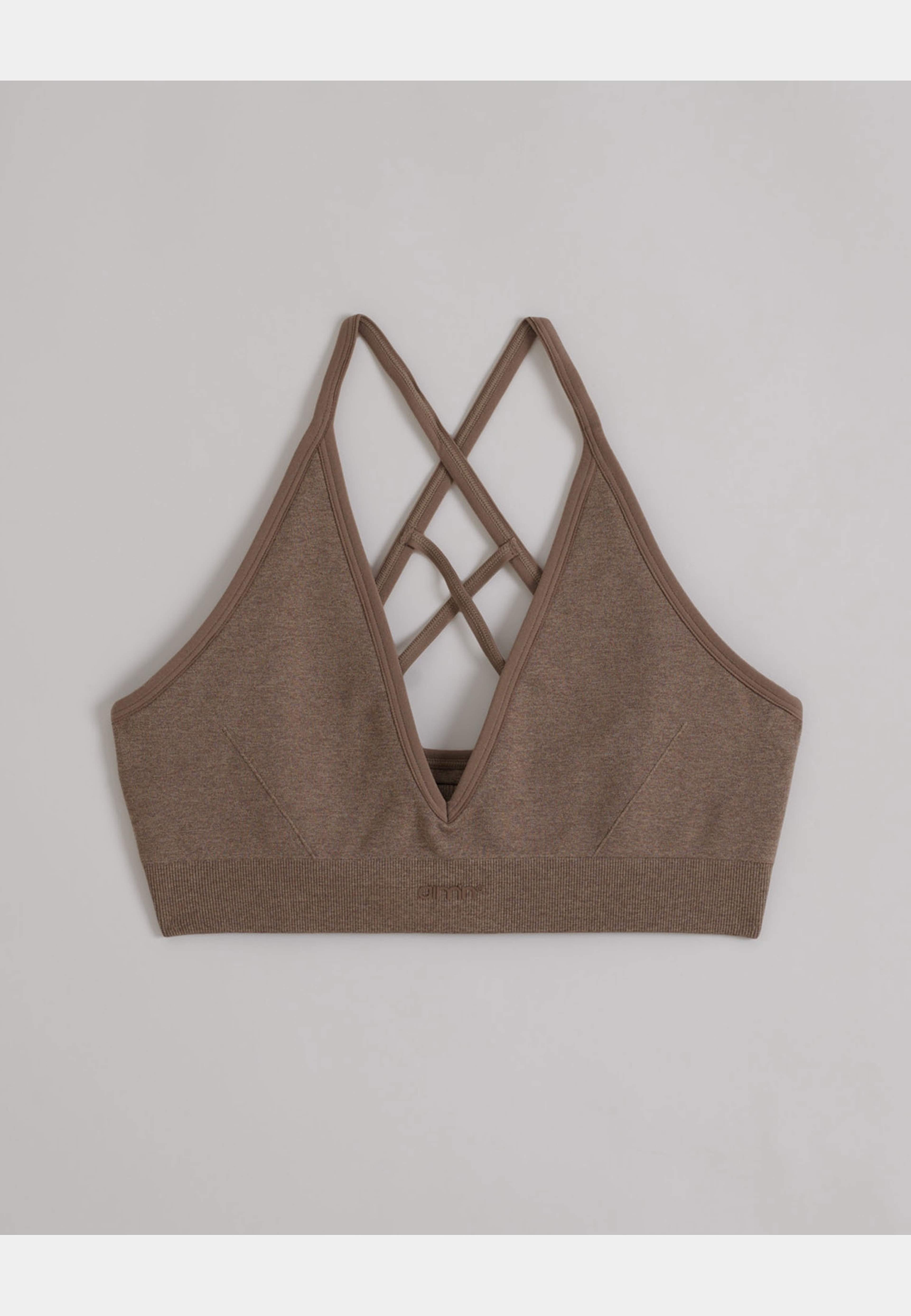 Shape Seamless Cross Back Bra, från aim'n, i färgen espresso melange. Klicka för att öppna bilden i stort format
