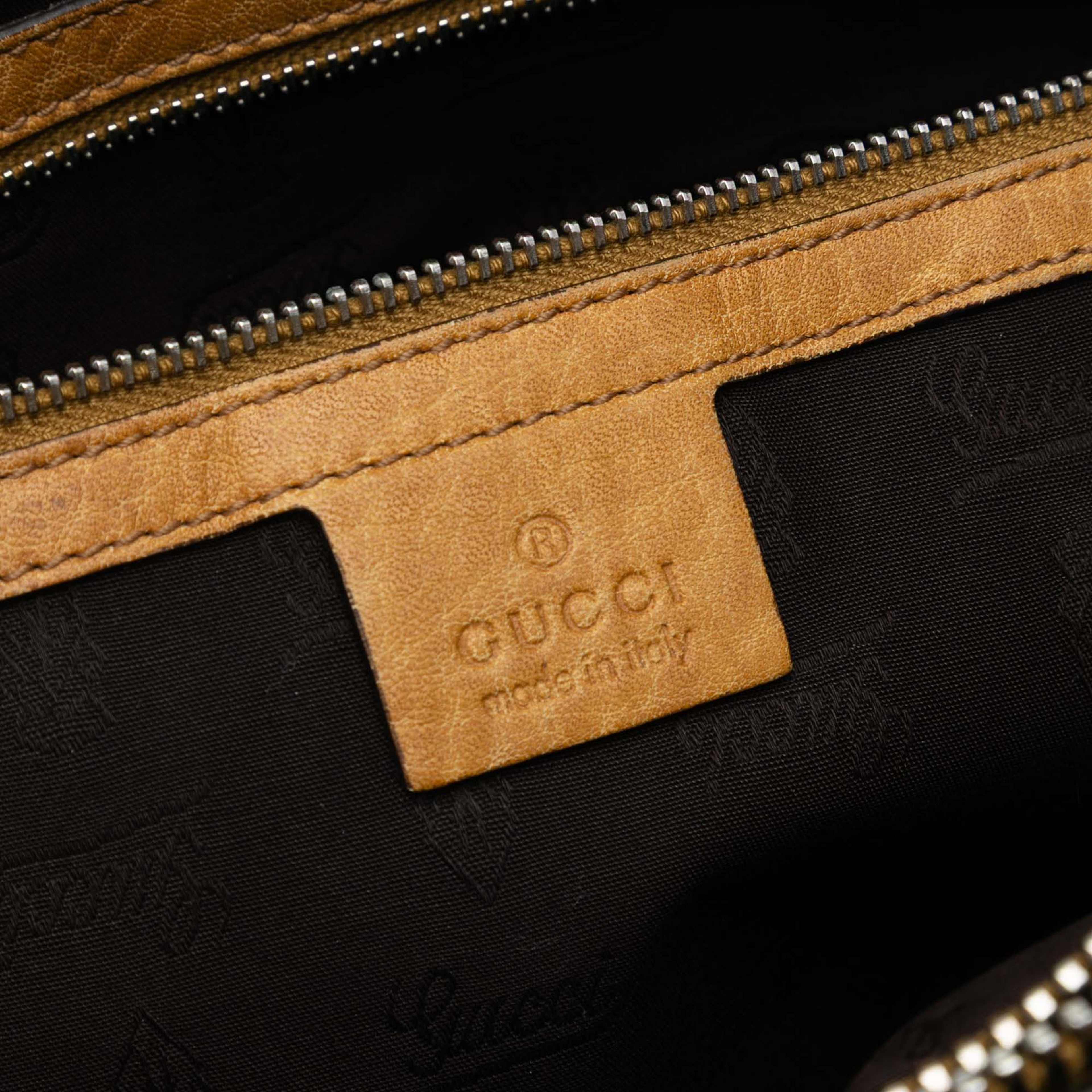 Gucci Gg Canvas Bamboo Libeccio Tote, från Luxclusif, i färgen beige. Klicka för att öppna bilden i stort format