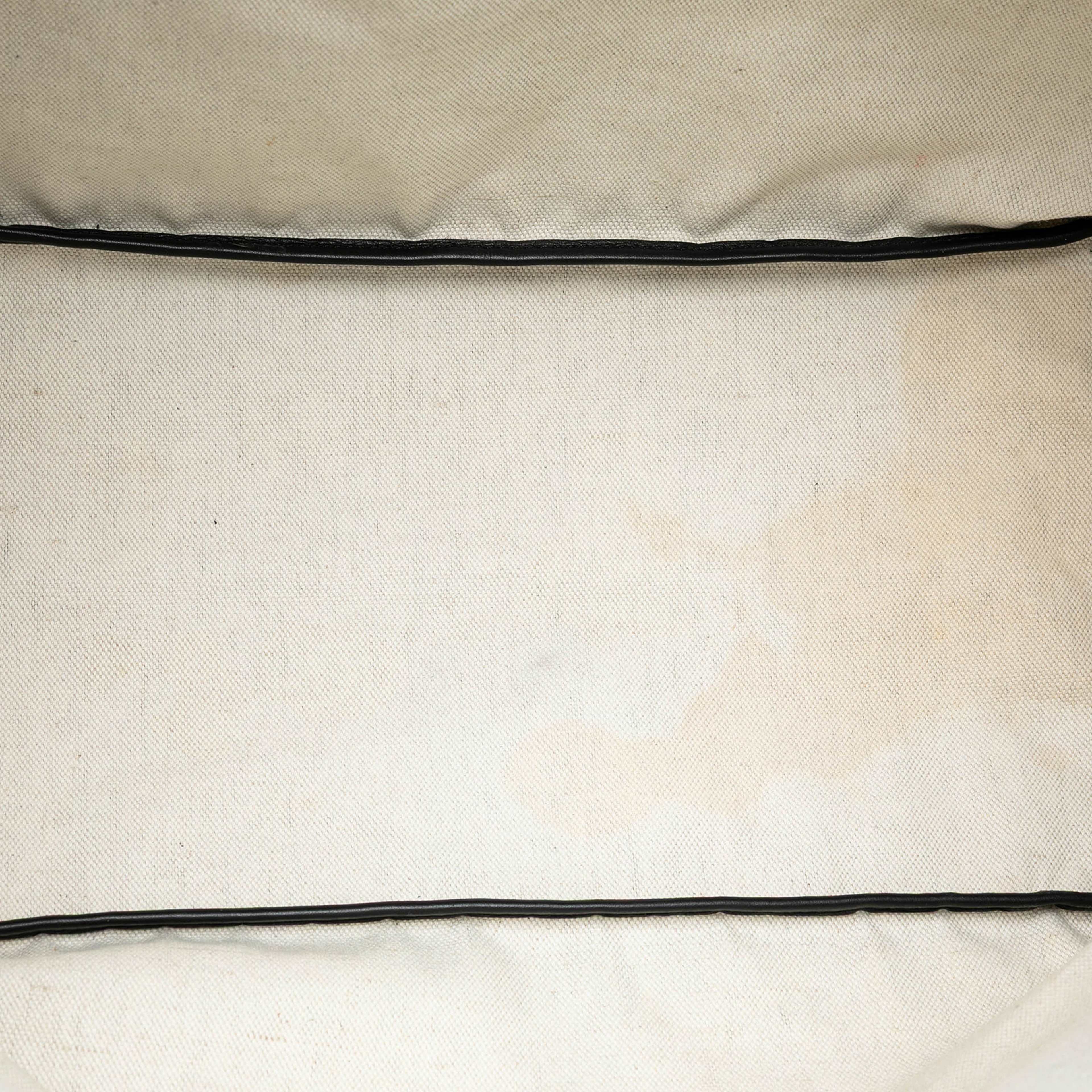 Goyard Goyardine Saint Louis Gm, från Luxclusif, i färgen black. Klicka för att öppna bilden i stort format