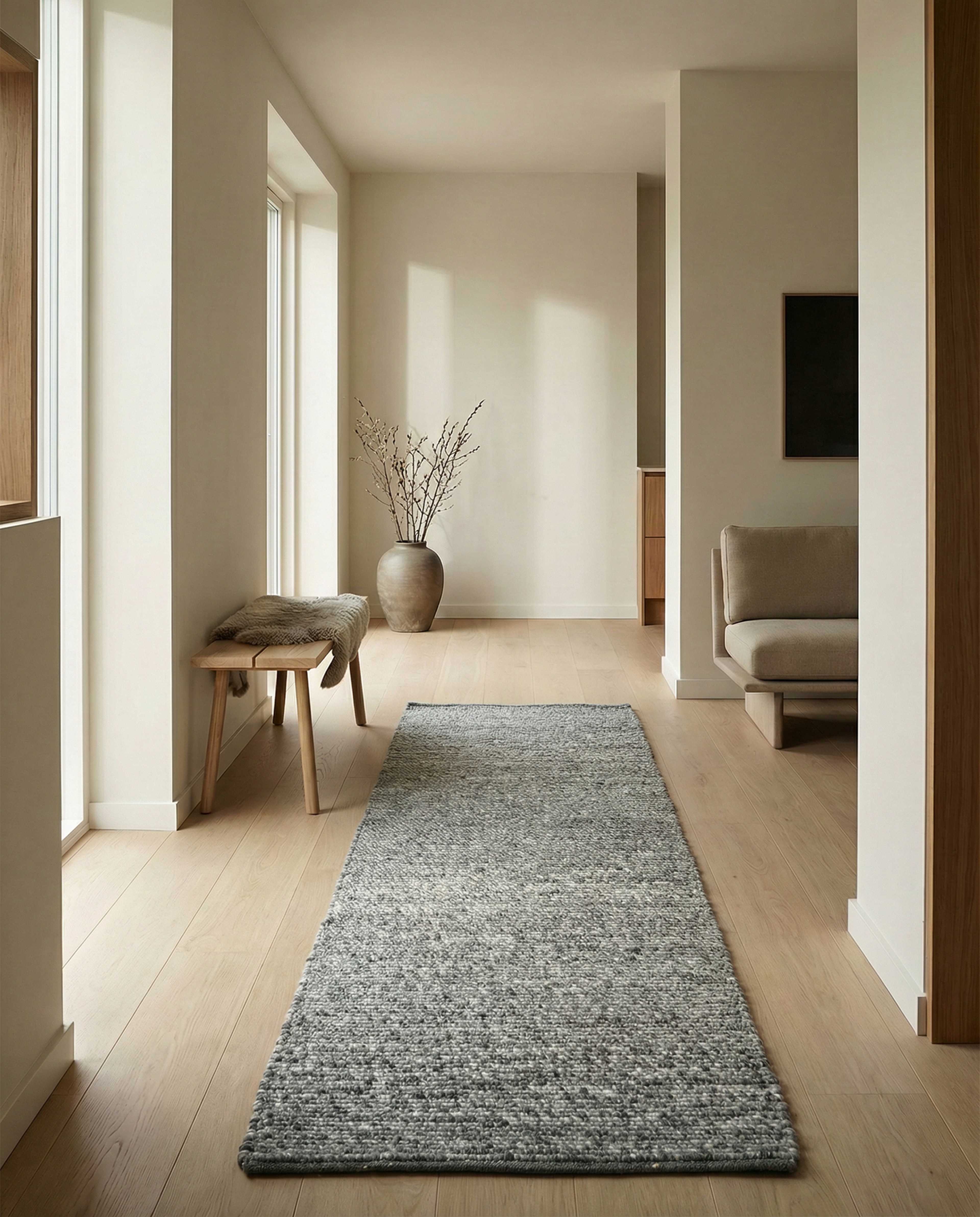 Gångmatta Merino 80x200cm, från Classic Collection, i färgen granit. Klicka för att öppna bilden i stort format