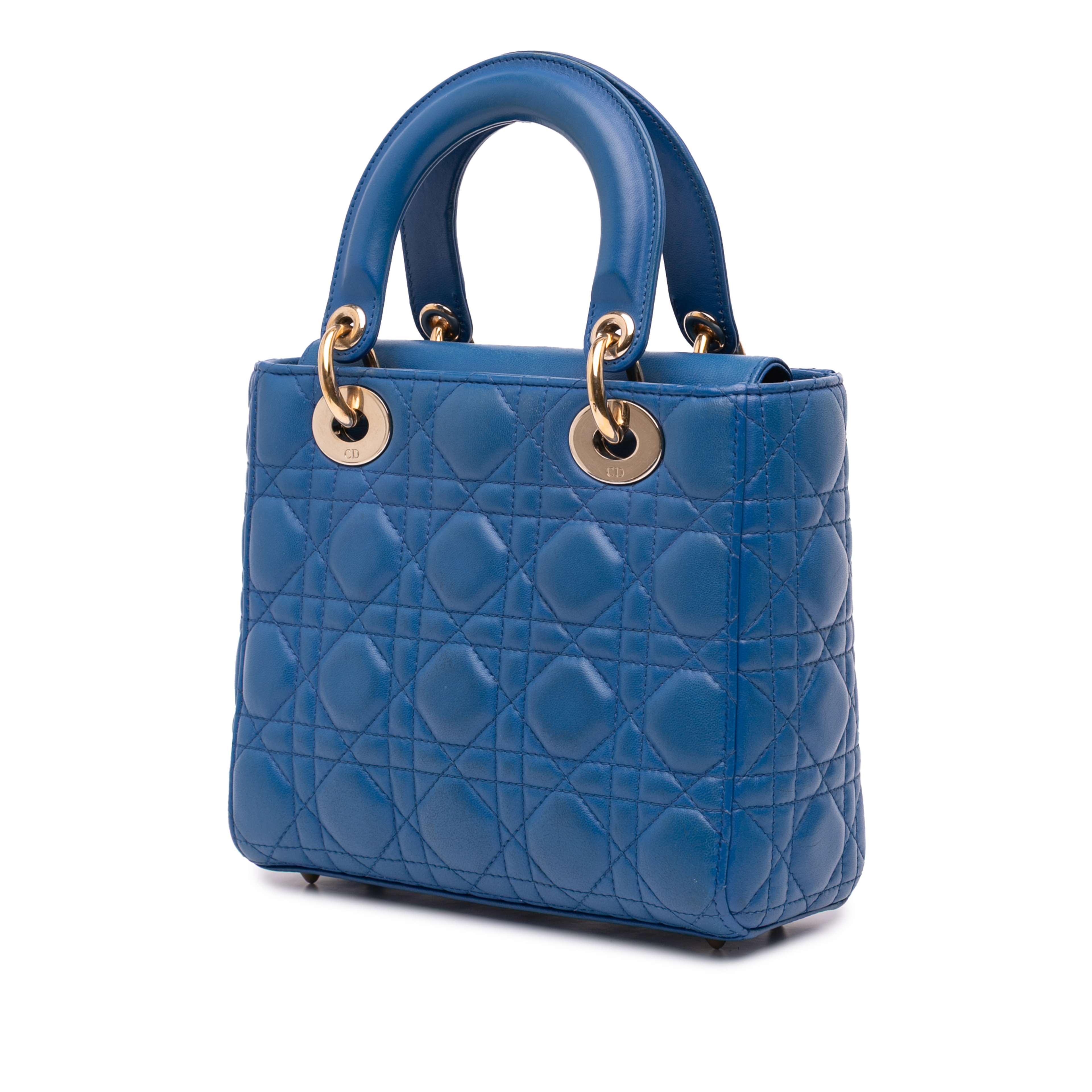 Dior Small Lambskin Cannage Myabcdior Lady Dior, från Luxclusif, i färgen blue. Klicka för att öppna bilden i stort format