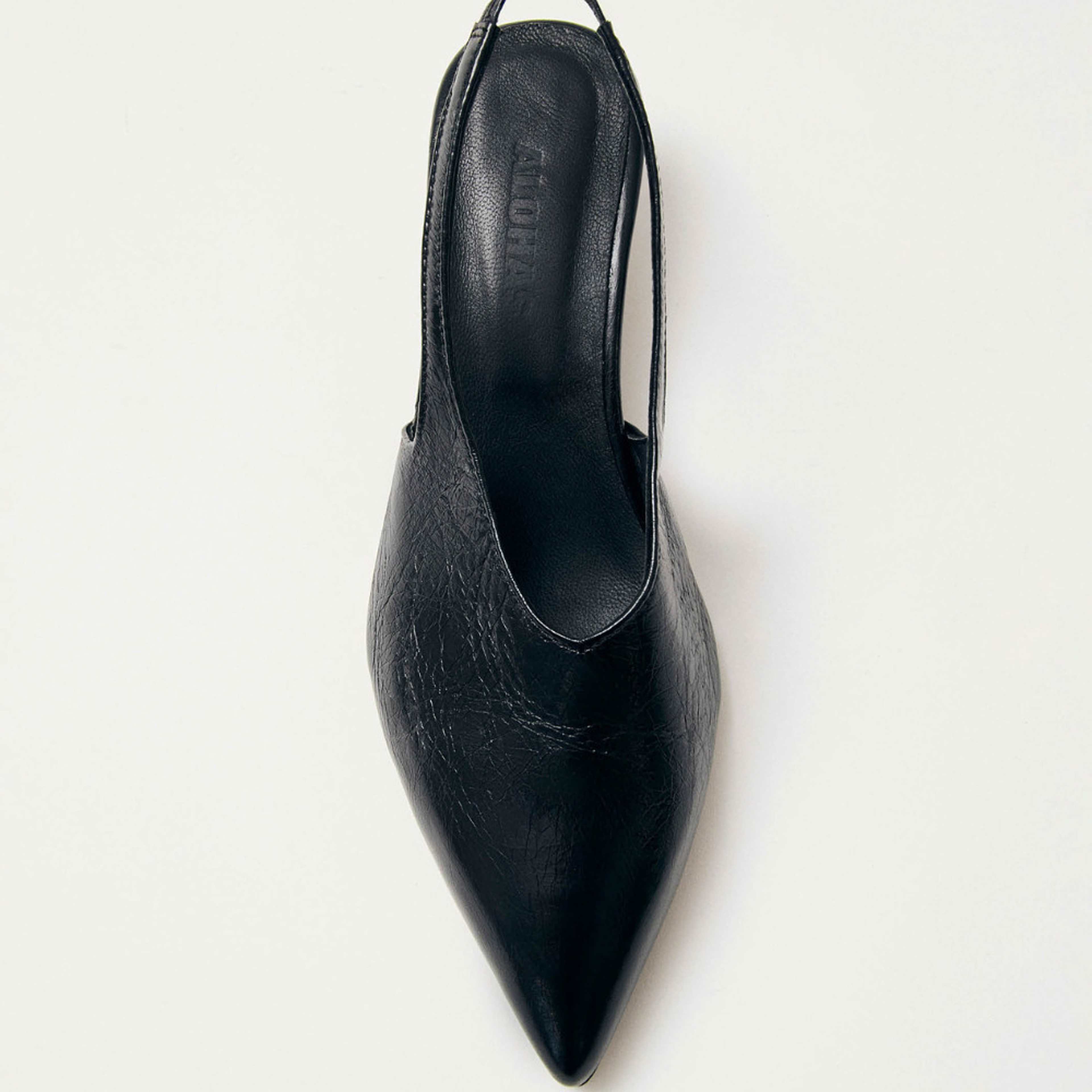 Eros Black Leather Pumps