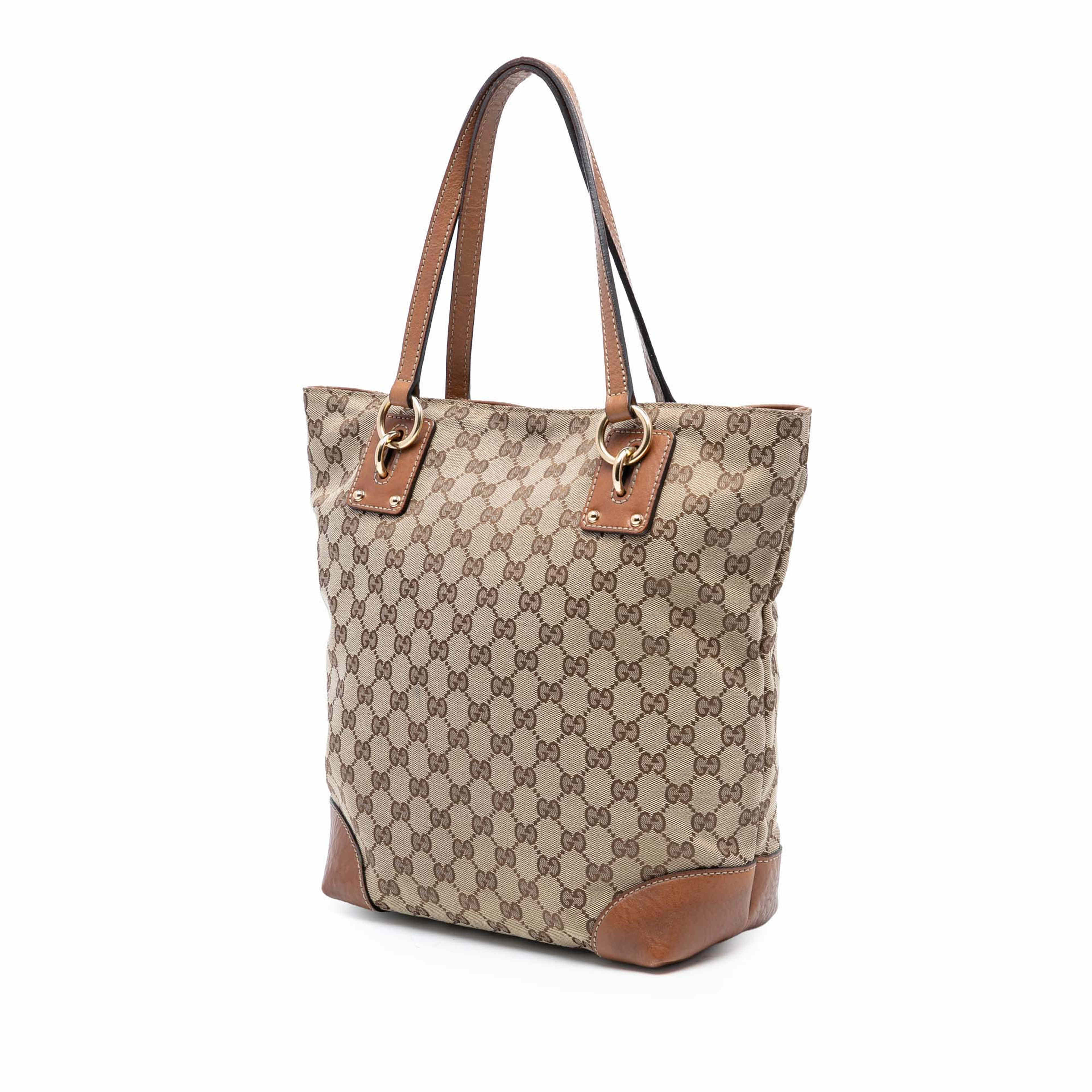 Gucci Medium Gg Canvas Gg Charm Tote, från Luxclusif, i färgen beige. Klicka för att öppna bilden i stort format