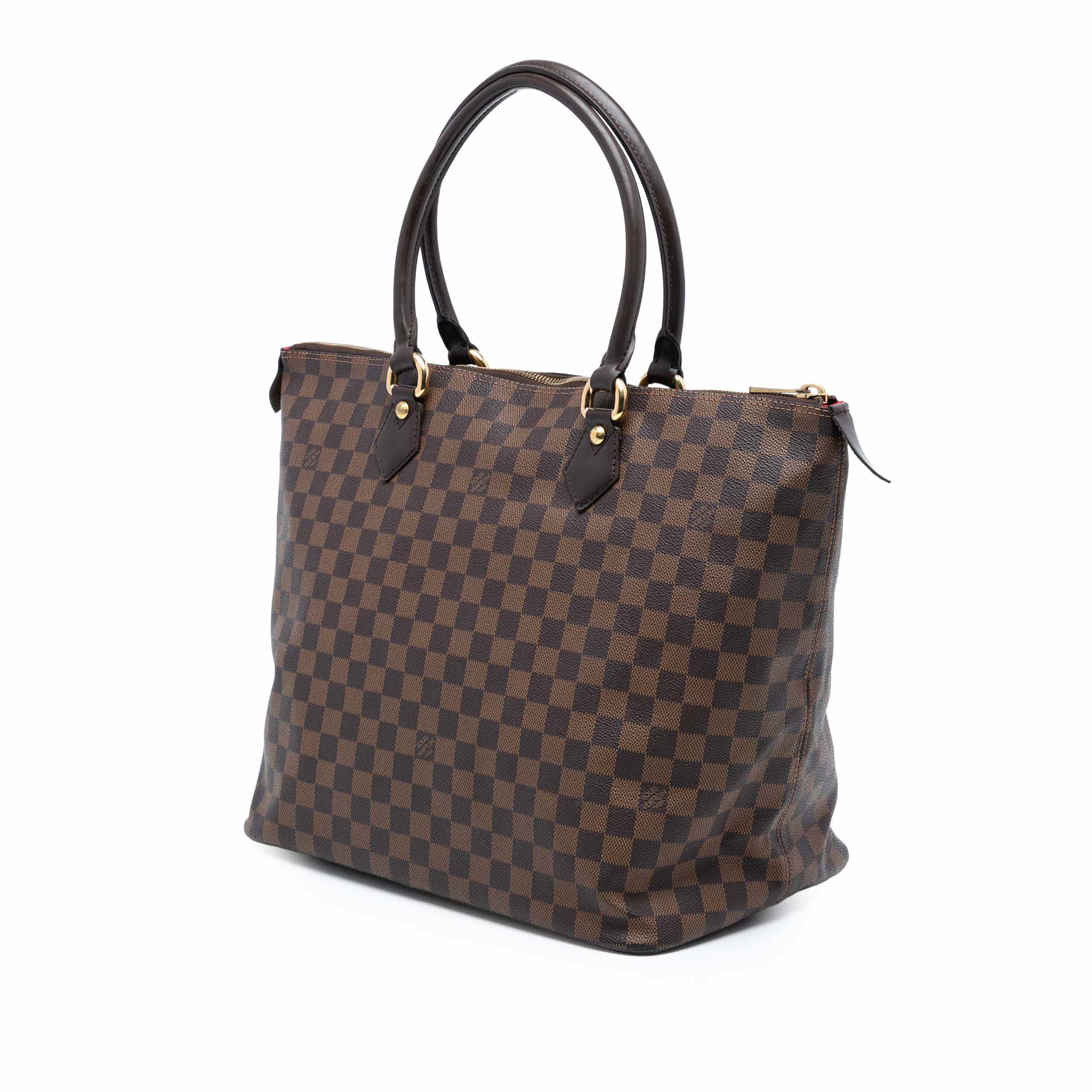Louis Vuitton Damier Ebene Saleya Gm, från Luxclusif, i färgen brown. Klicka för att öppna bilden i stort format