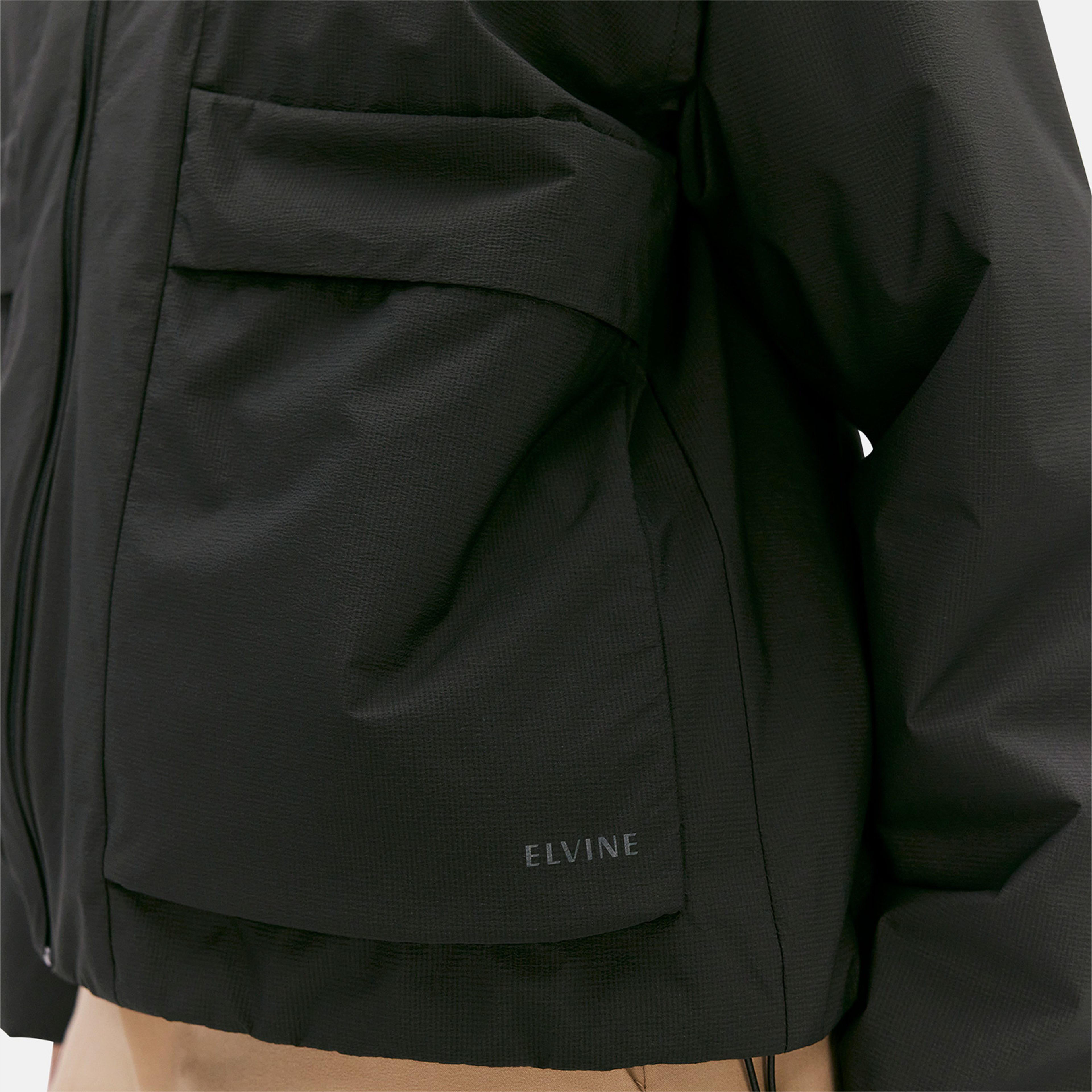 Mirja, från ELVINE, i färgen shelter green. Klicka för att öppna bilden i stort format