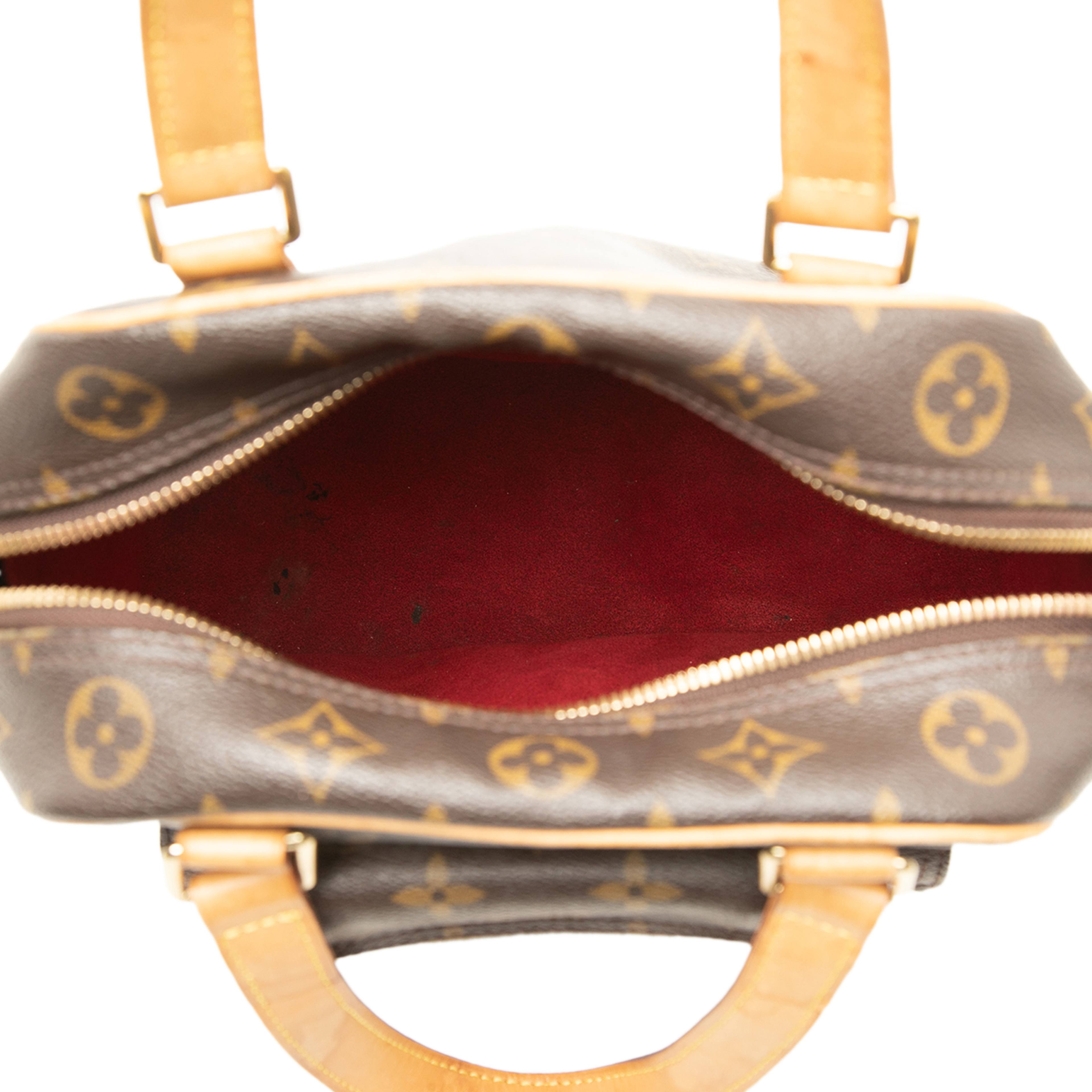 Louis Vuitton Monogram Excentri Cite, från Luxclusif, i färgen brun. Klicka för att öppna bilden i stort format