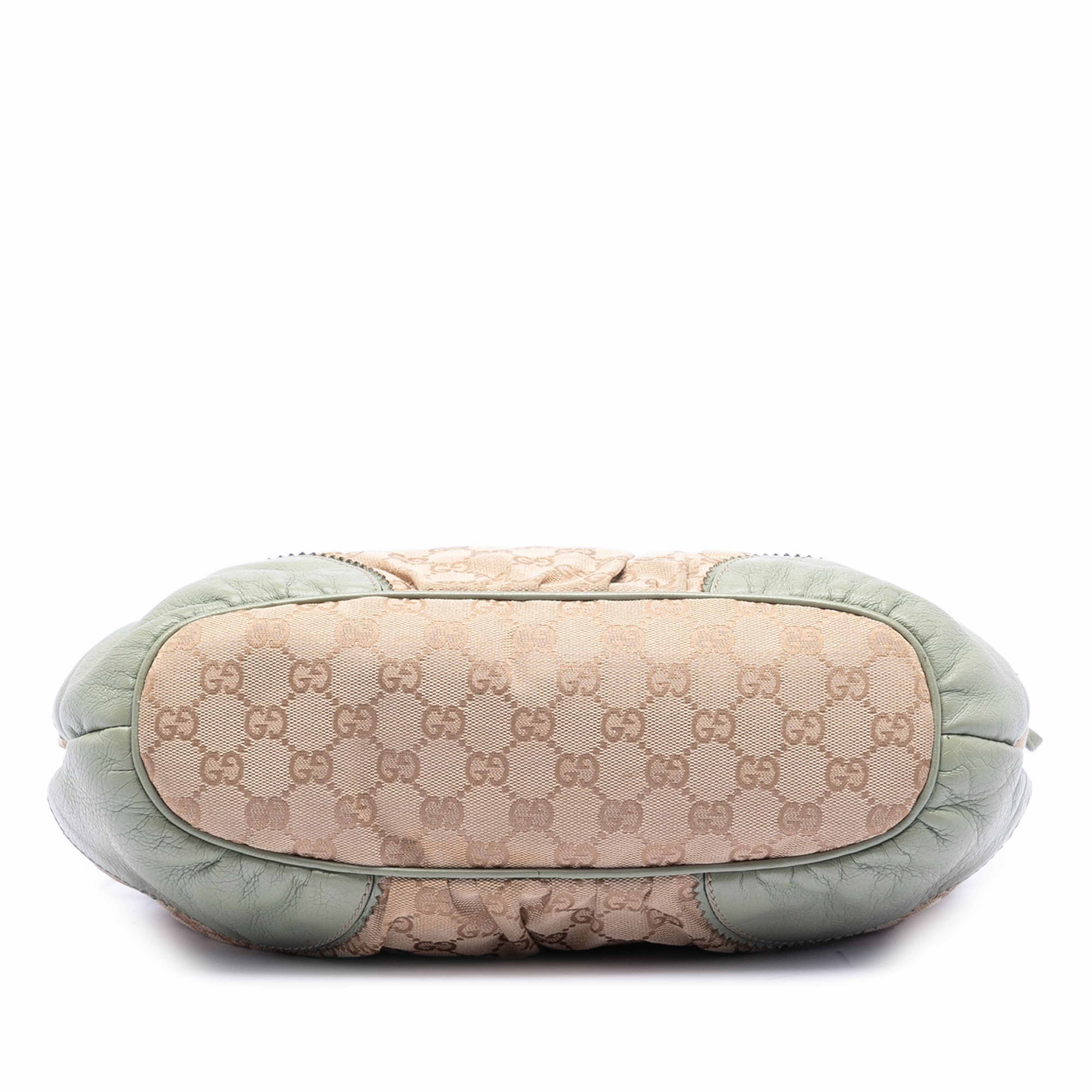 Gucci Small Gg Canvas Tribeca Tote, från Luxclusif, i färgen beige. Klicka för att öppna bilden i stort format