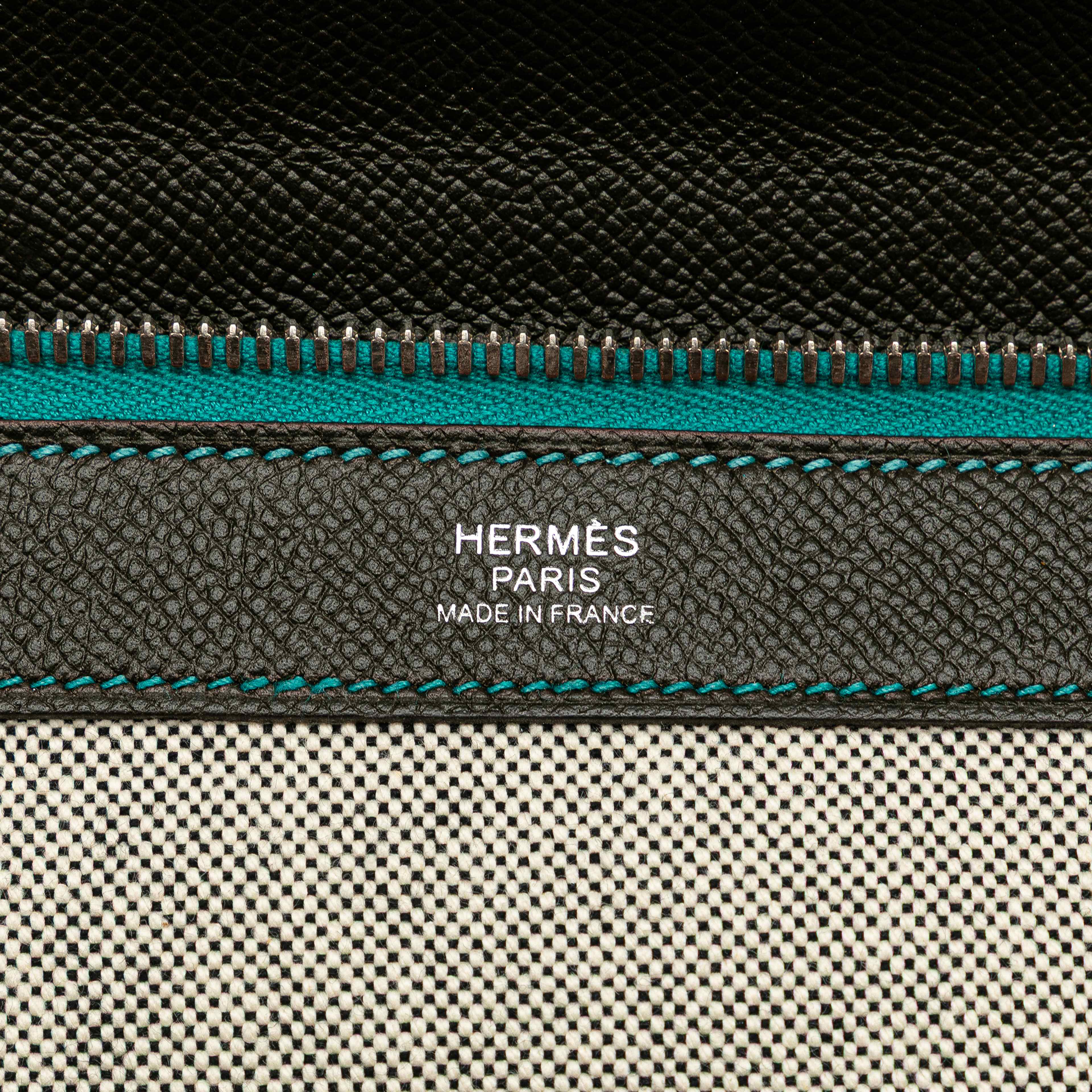 Hermès Epsom Serviette 57 Briefcase, från Luxclusif, i färgen aqua. Klicka för att öppna bilden i stort format