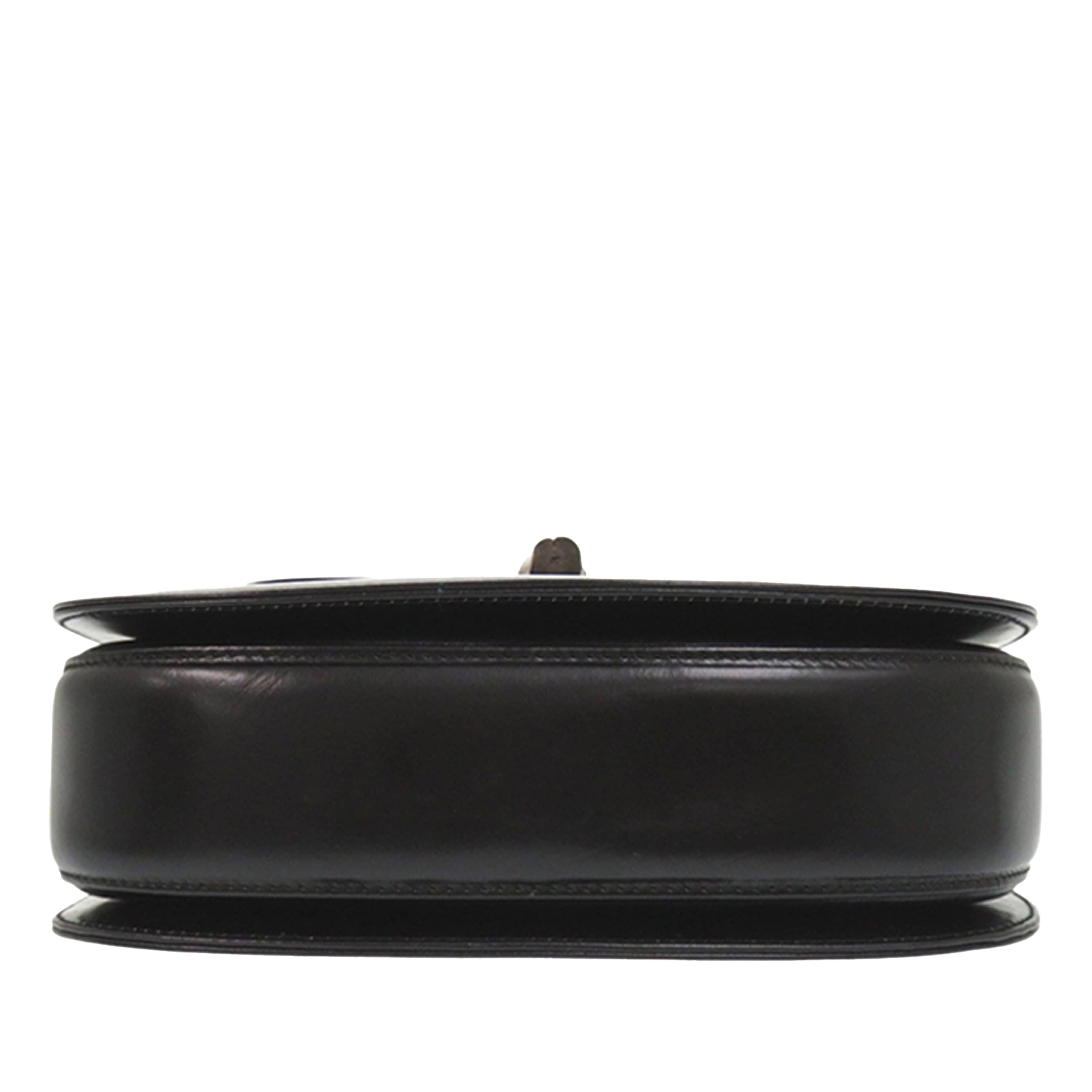 Gucci Small Calfskin Bamboo Night, från Luxclusif, i färgen black. Klicka för att öppna bilden i stort format