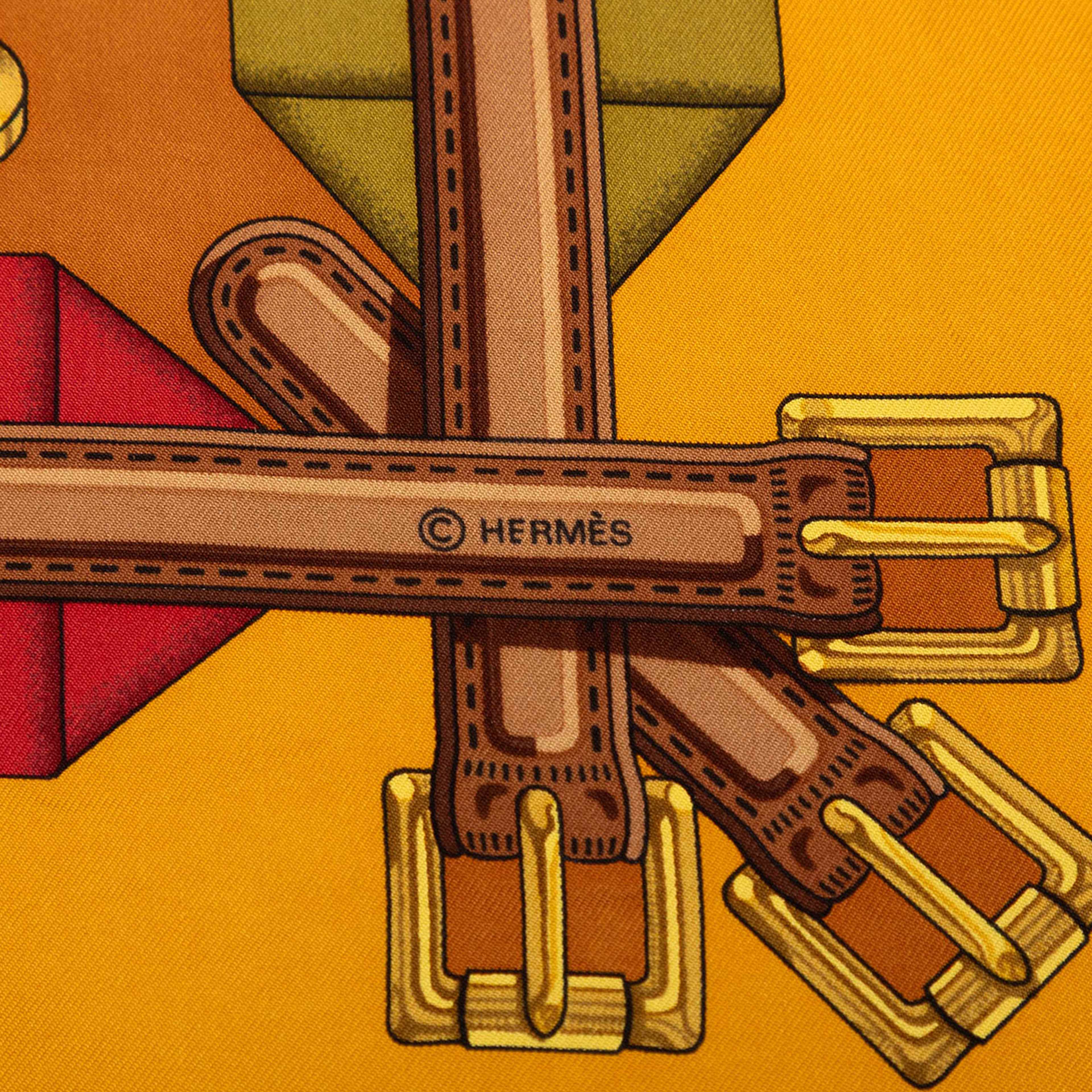 Hermès Les Sangles Silk Scarf 90, från Luxclusif, i färgen brun. Klicka för att öppna bilden i stort format