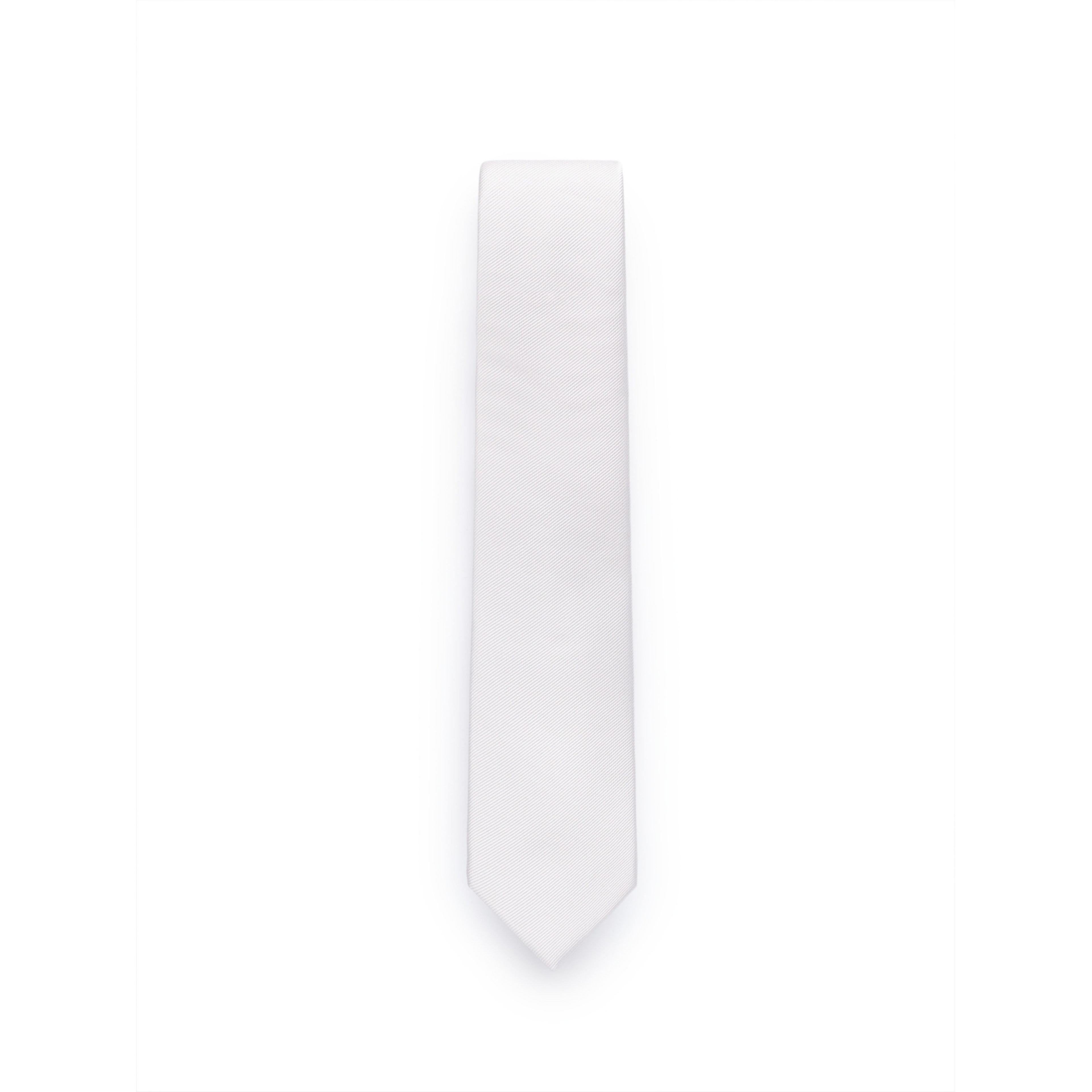 Tie Plain