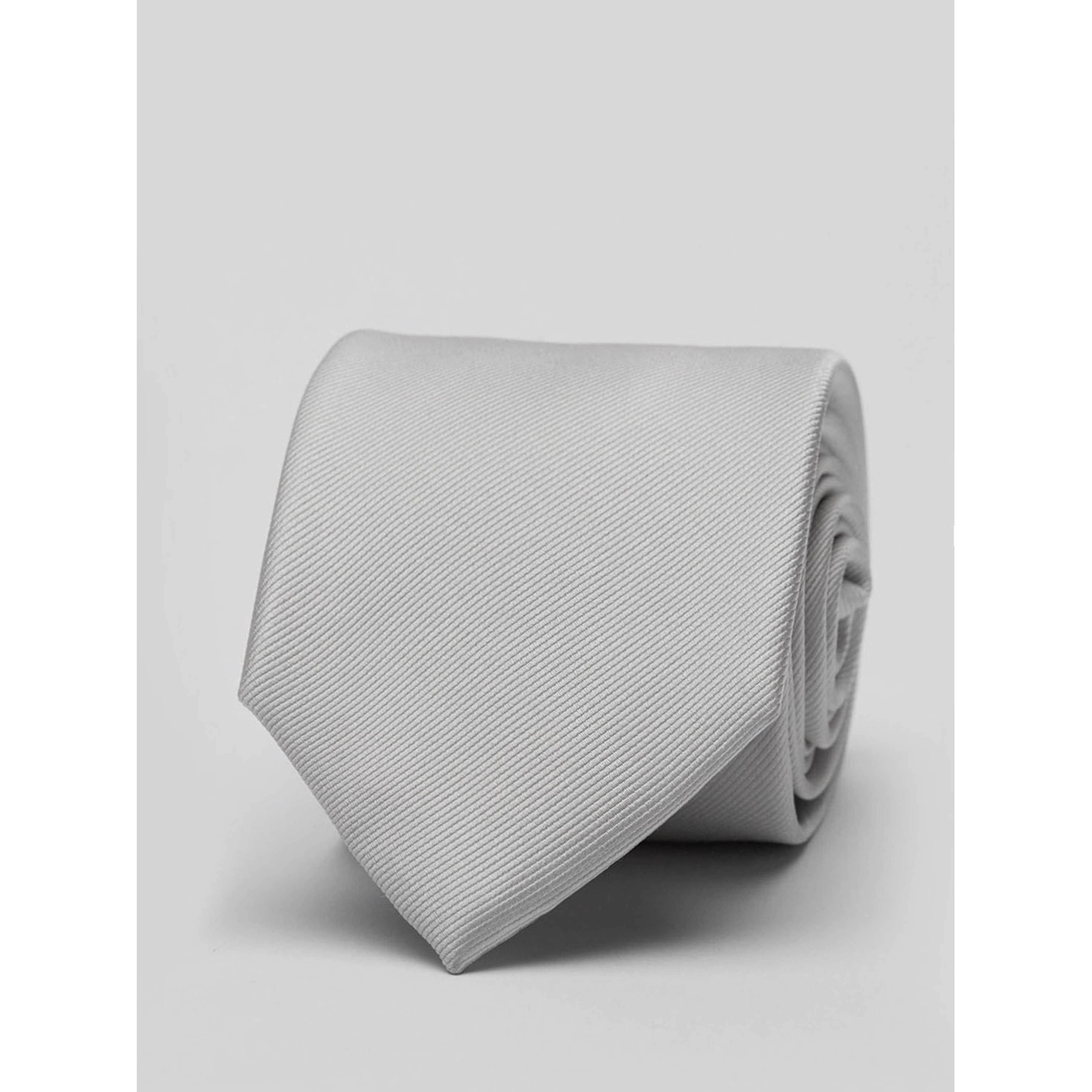 Tie Plain