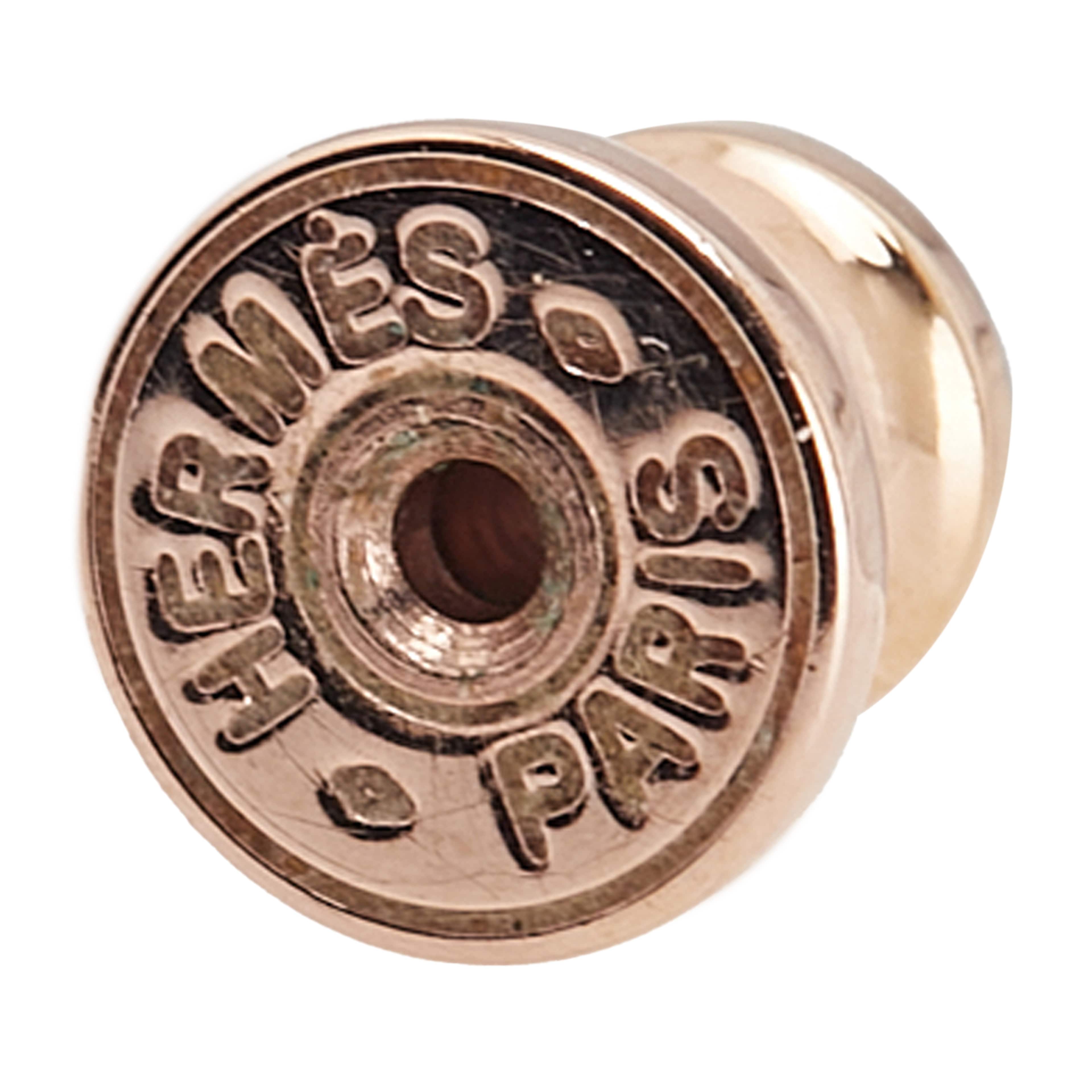 Hermès Rose Gold Plated Enamel Eileen Push Back Earrings, från Luxclusif, i färgen rose gold. Klicka för att öppna bilden i stort format