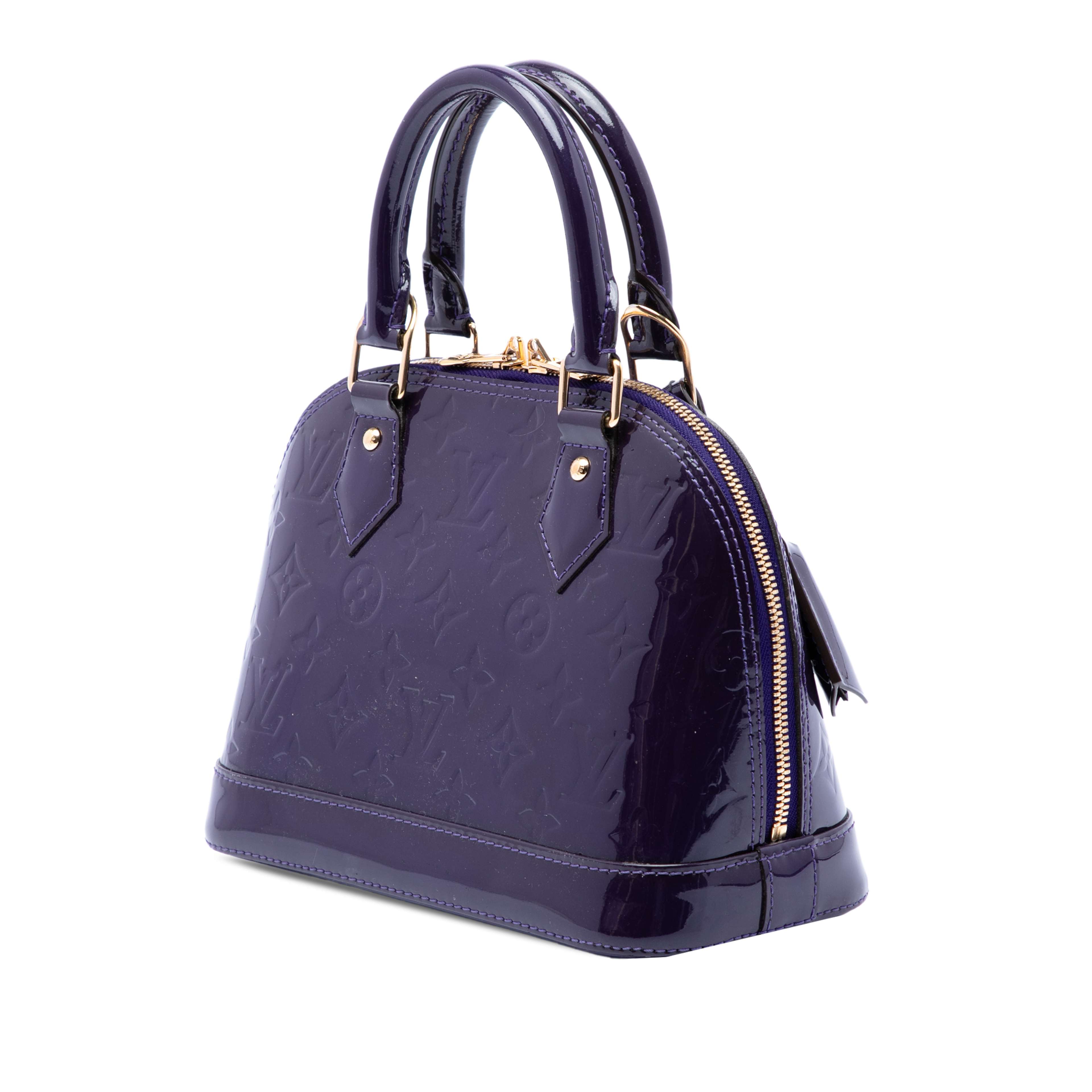 Louis Vuitton Monogram Vernis Alma Bb, från Luxclusif, i färgen purpur. Klicka för att öppna bilden i stort format