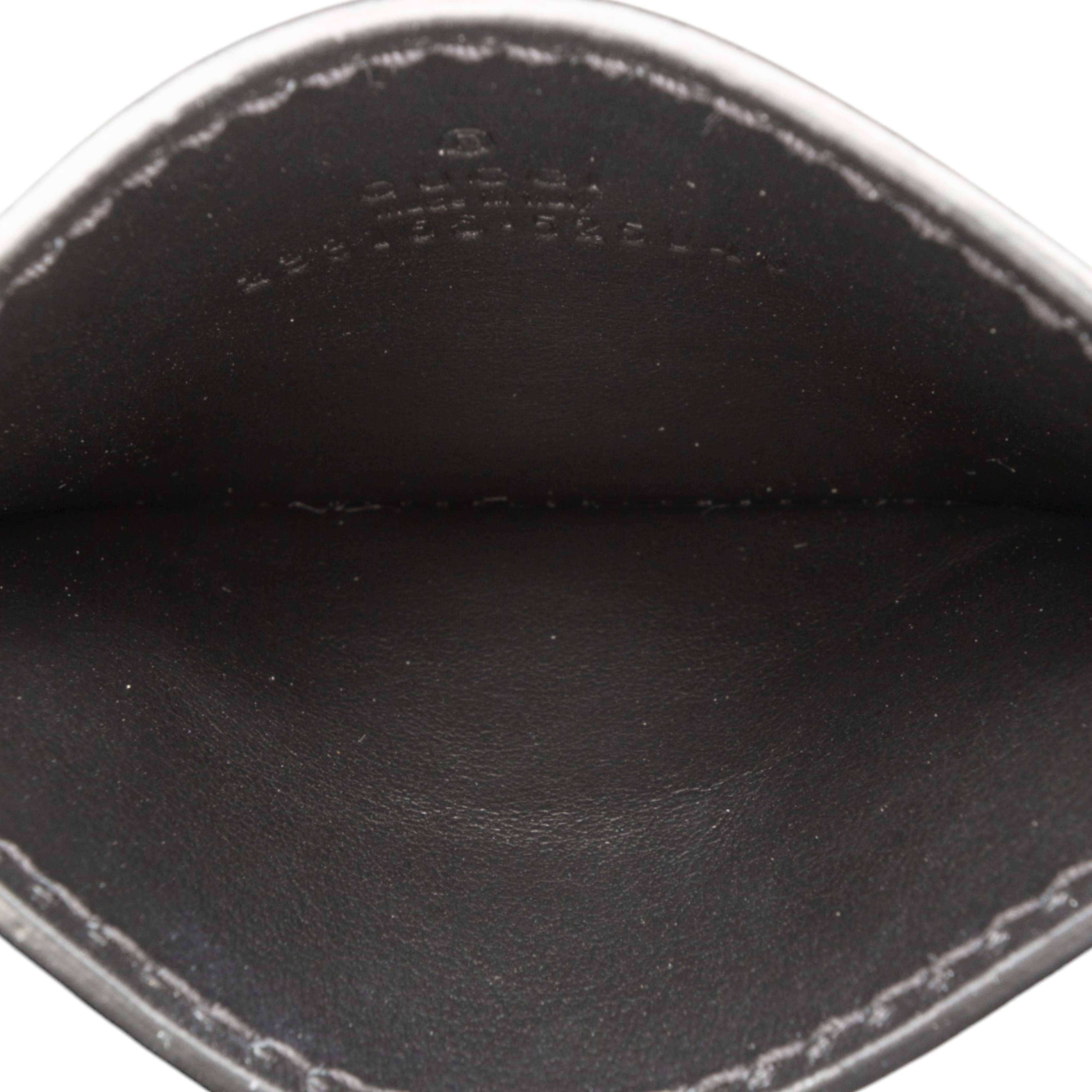 Gucci Guccissima Card Holder, från Luxclusif, i färgen black. Klicka för att öppna bilden i stort format