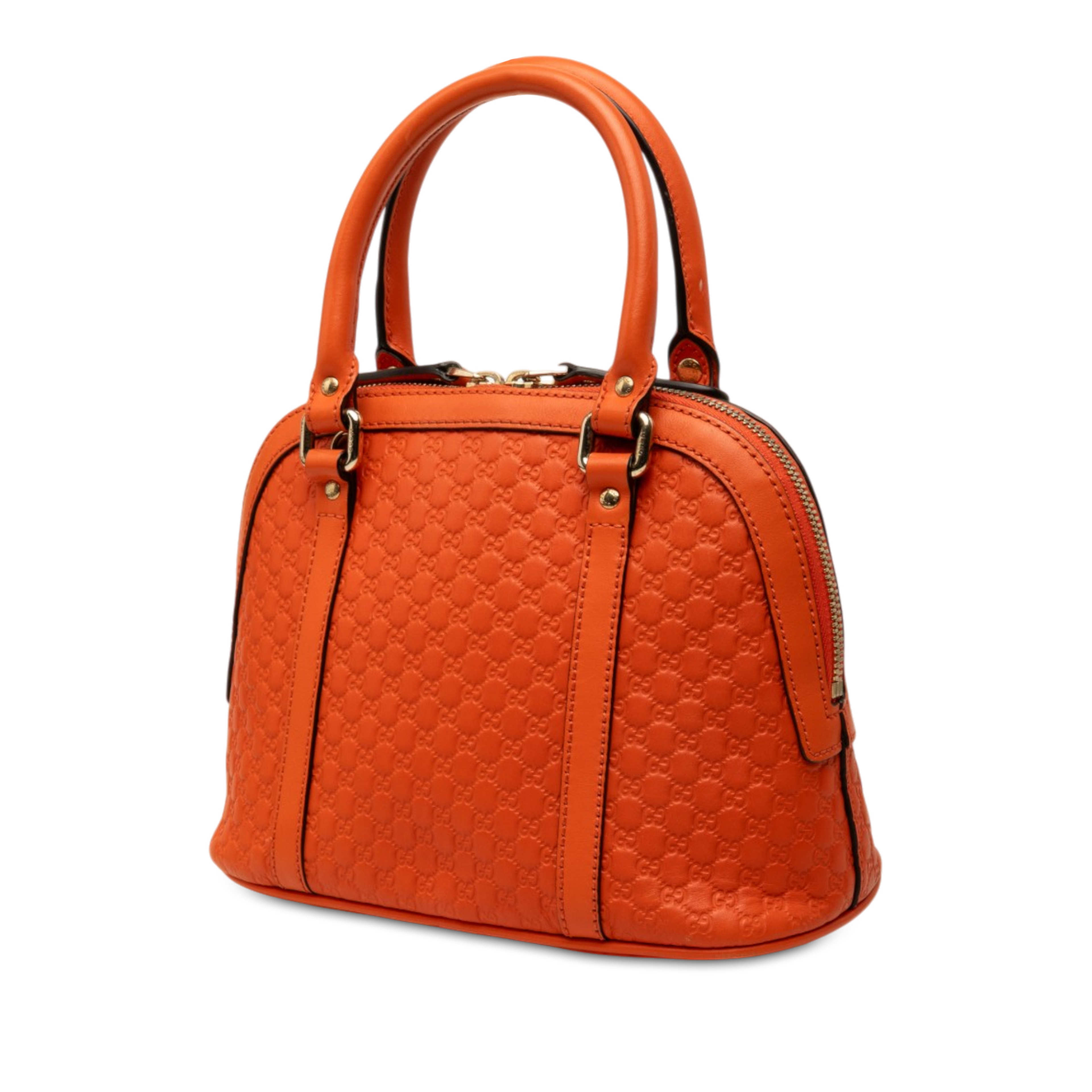 Gucci Mini Microguccissima Dome Satchel, från Luxclusif, i färgen orange. Klicka för att öppna bilden i stort format