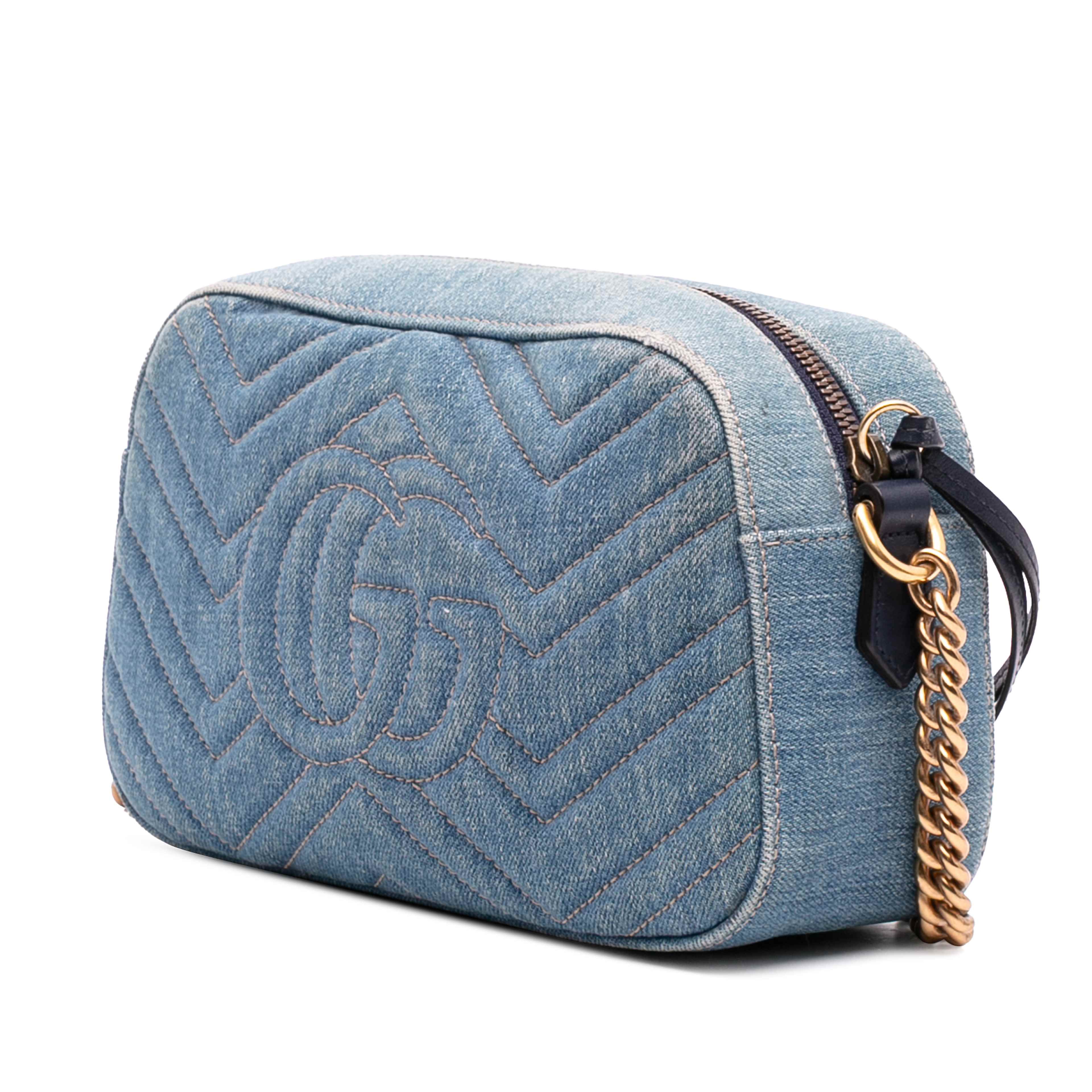 Gucci Small Gg Marmont Embroidered Matelasse Denim Crossbody, från Luxclusif, i färgen denim. Klicka för att öppna bilden i stort format