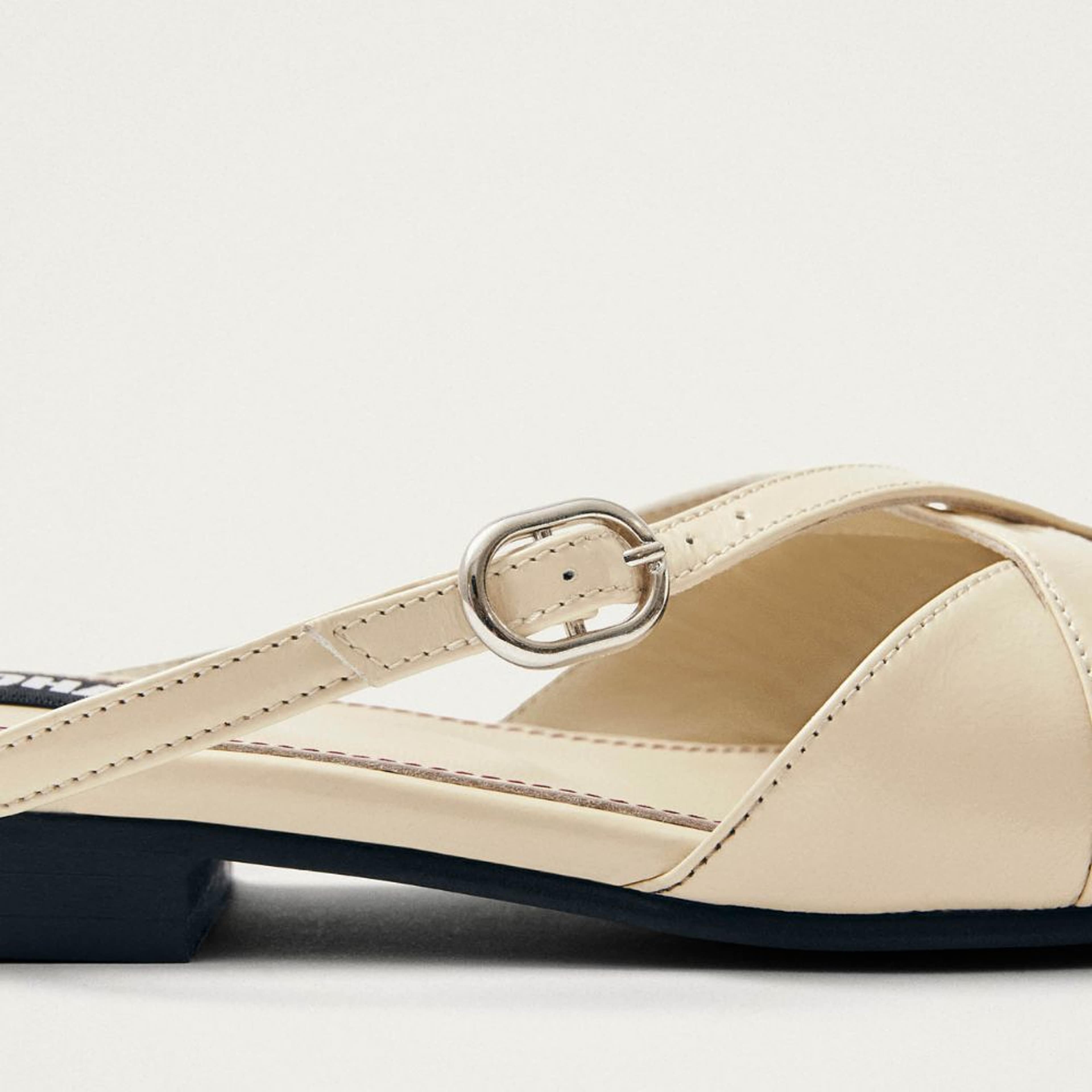 Adria Onix Cream Leather Mules