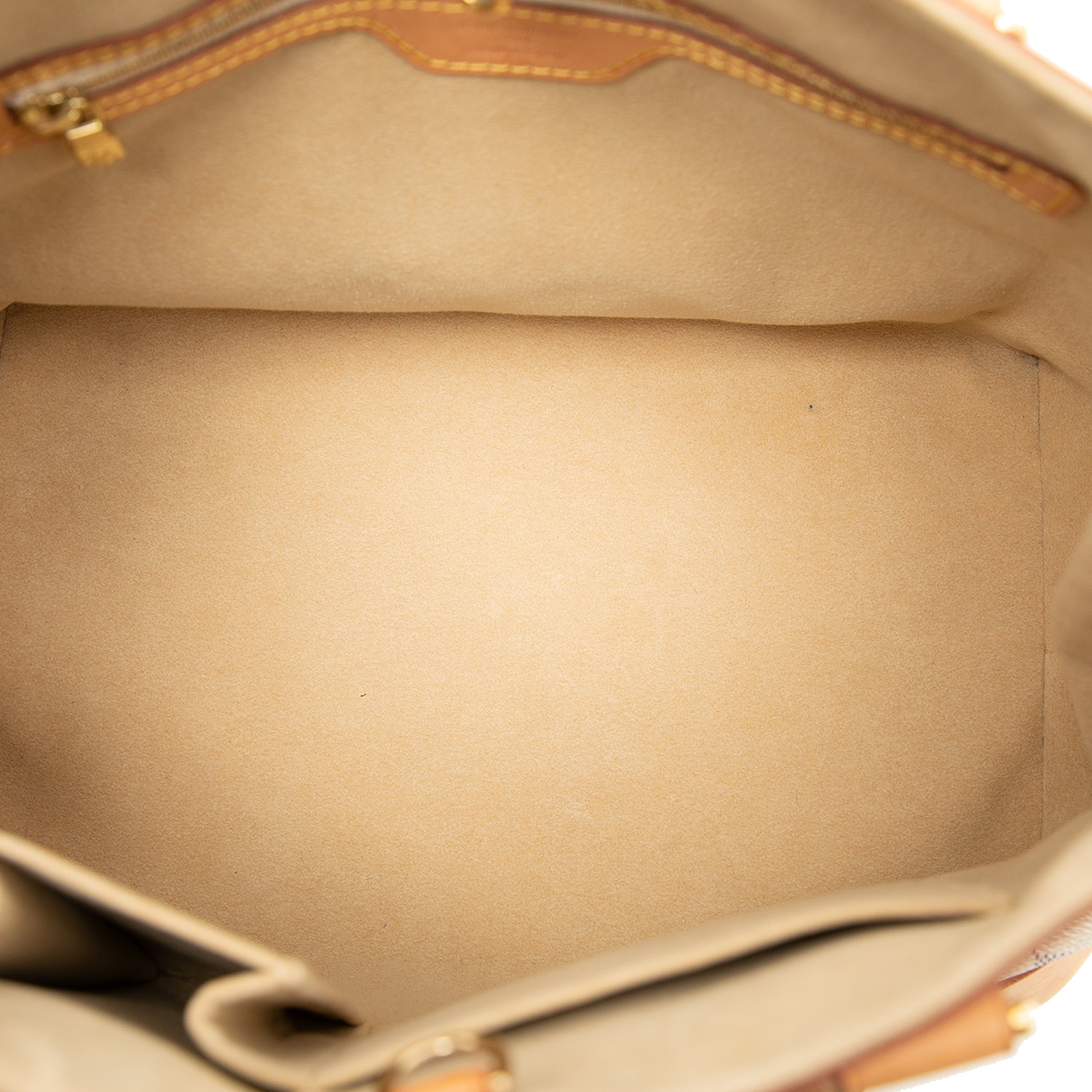 Louis Vuitton Damier Azur Hampstead Pm, från Luxclusif, i färgen white. Klicka för att öppna bilden i stort format