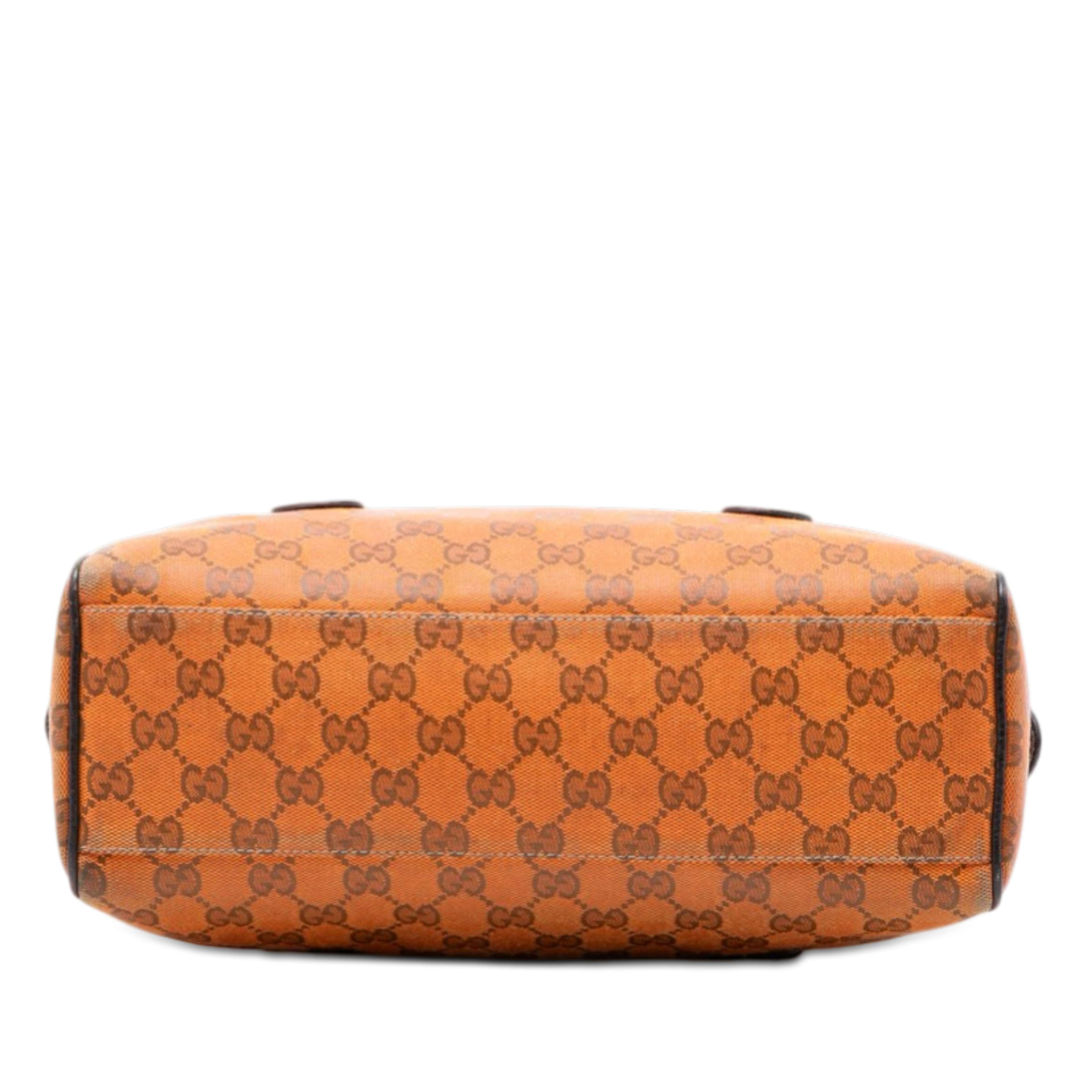 Gucci Gg Canvas Boston Bag, från Luxclusif, i färgen orange. Klicka för att öppna bilden i stort format