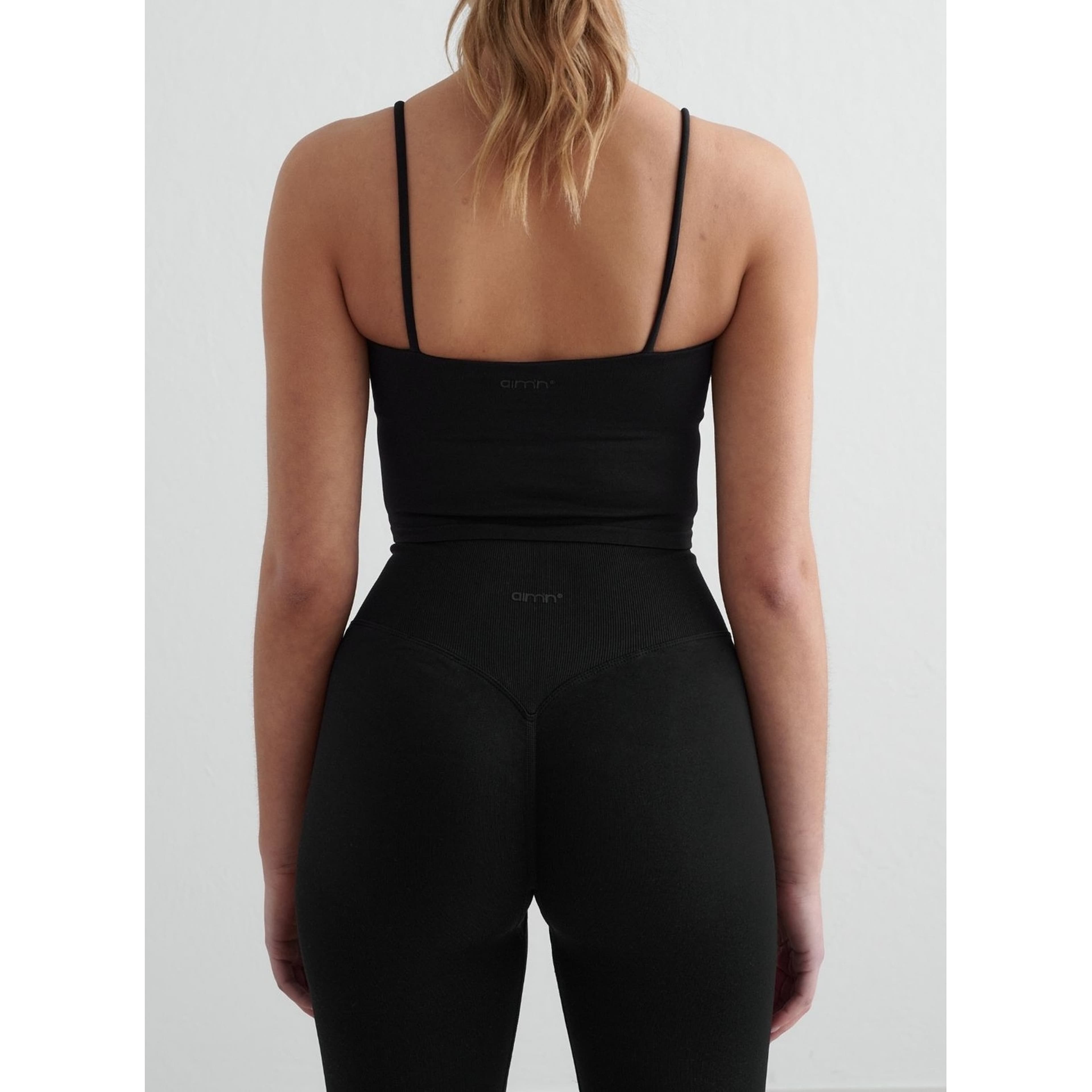 Shape Seamless Strap Singlet