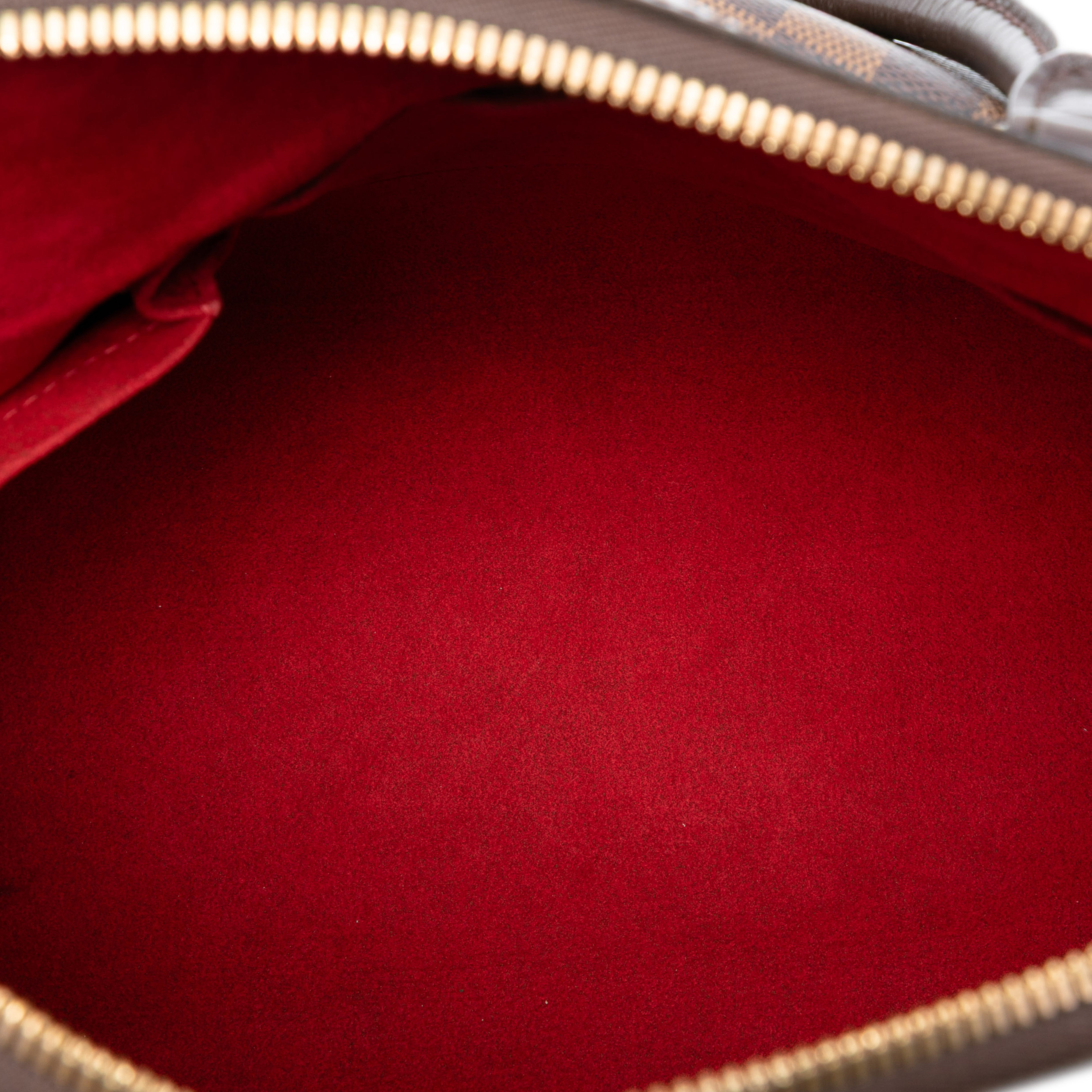 Louis Vuitton Damier Ebene Trevi Gm, från Luxclusif, i färgen brown. Klicka för att öppna bilden i stort format