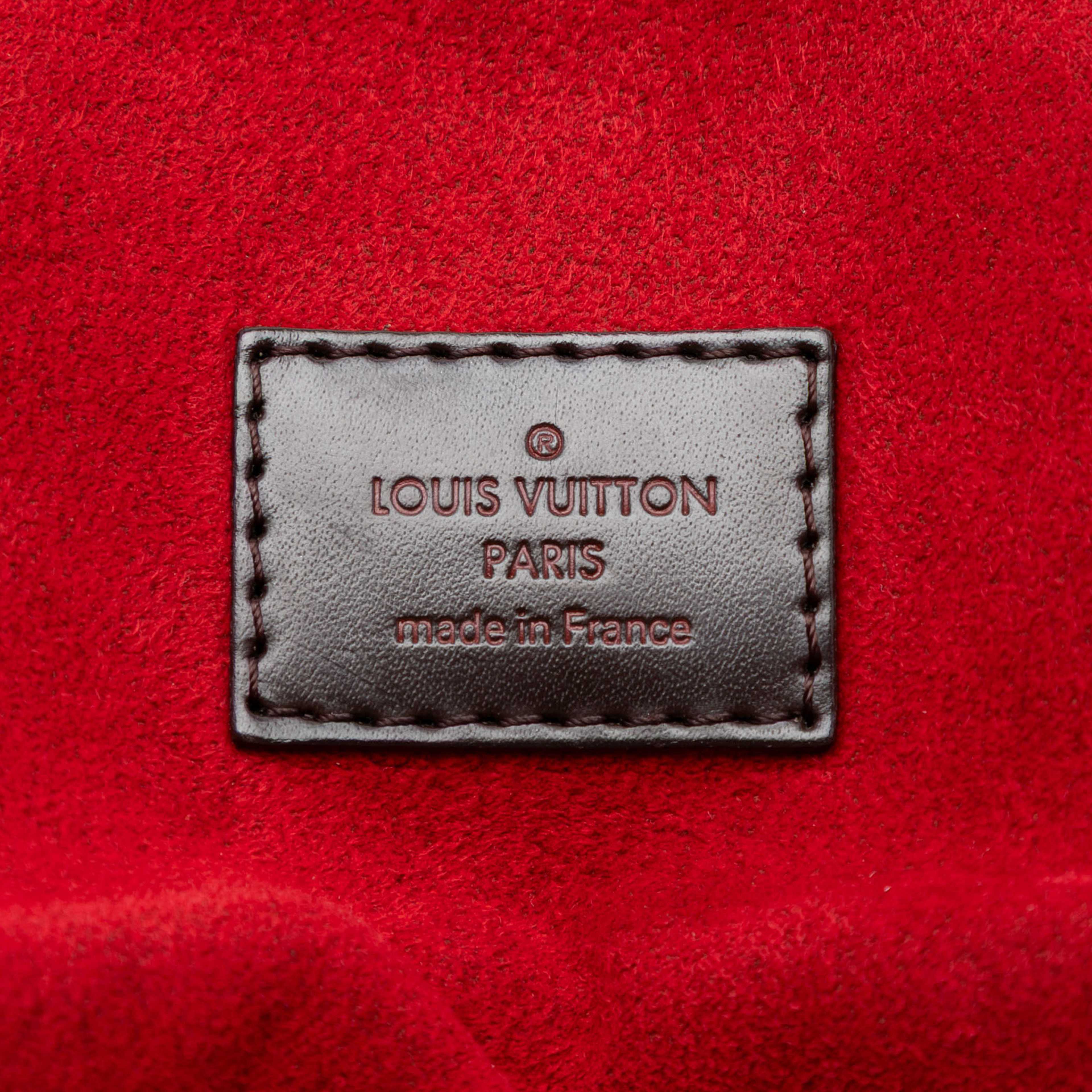 Louis Vuitton Damier Ebene Trevi Gm, från Luxclusif, i färgen brown. Klicka för att öppna bilden i stort format