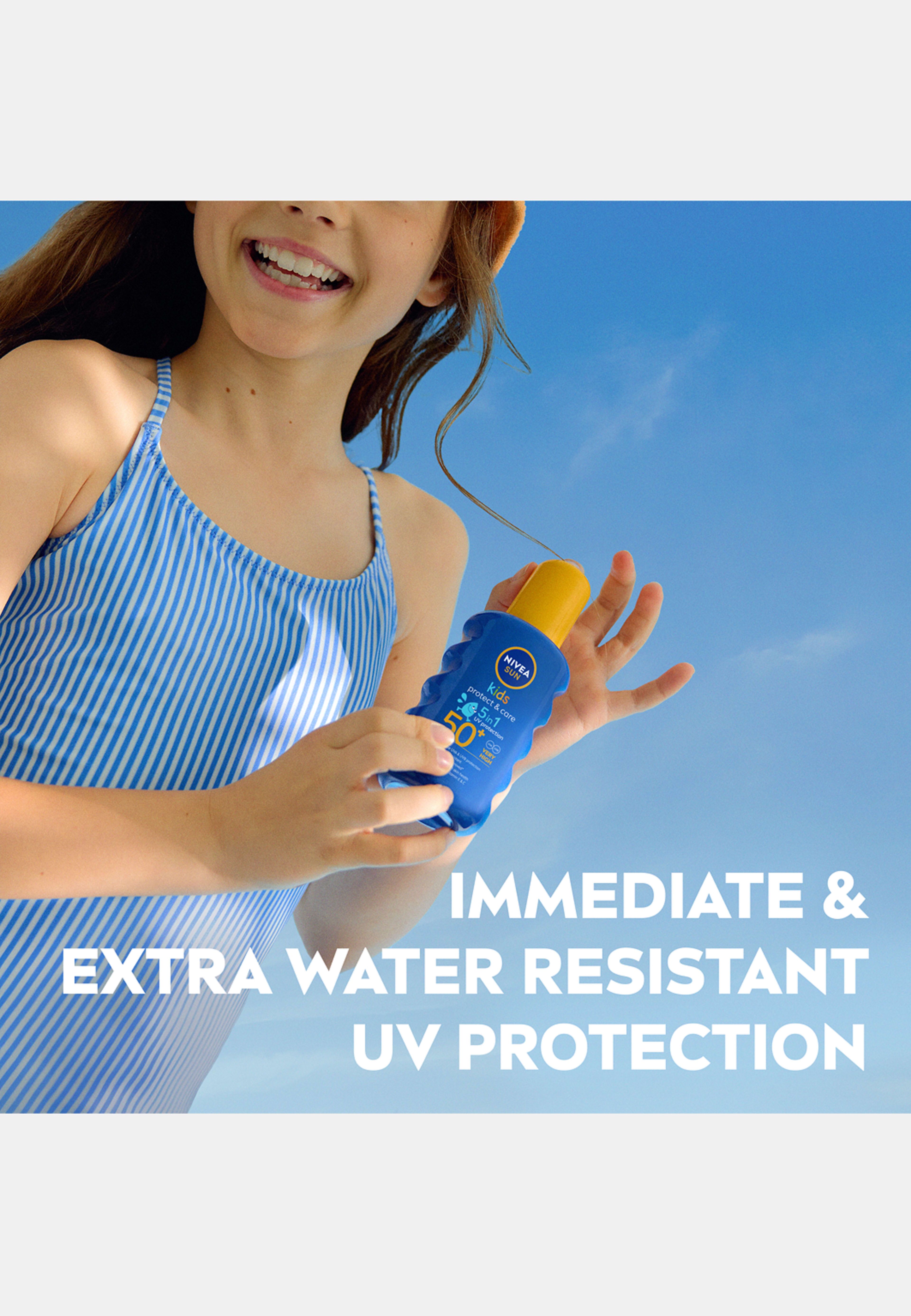 Solkräm barn Protect & Care Kids Sun Spray SPF50+