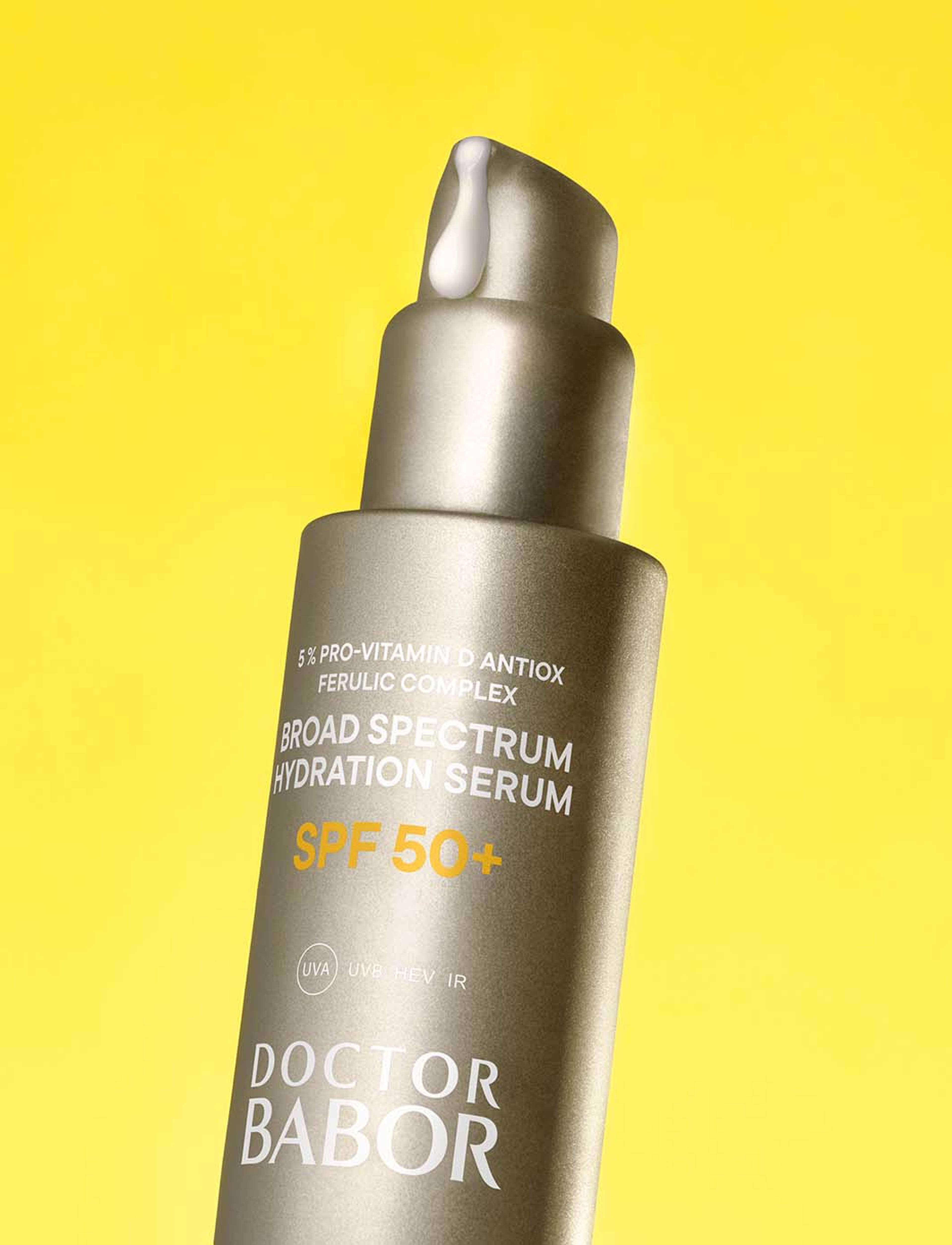 Broad Spectrum Hydration Serum SPF 50+, från BABOR. Klicka för att öppna bilden i stort format