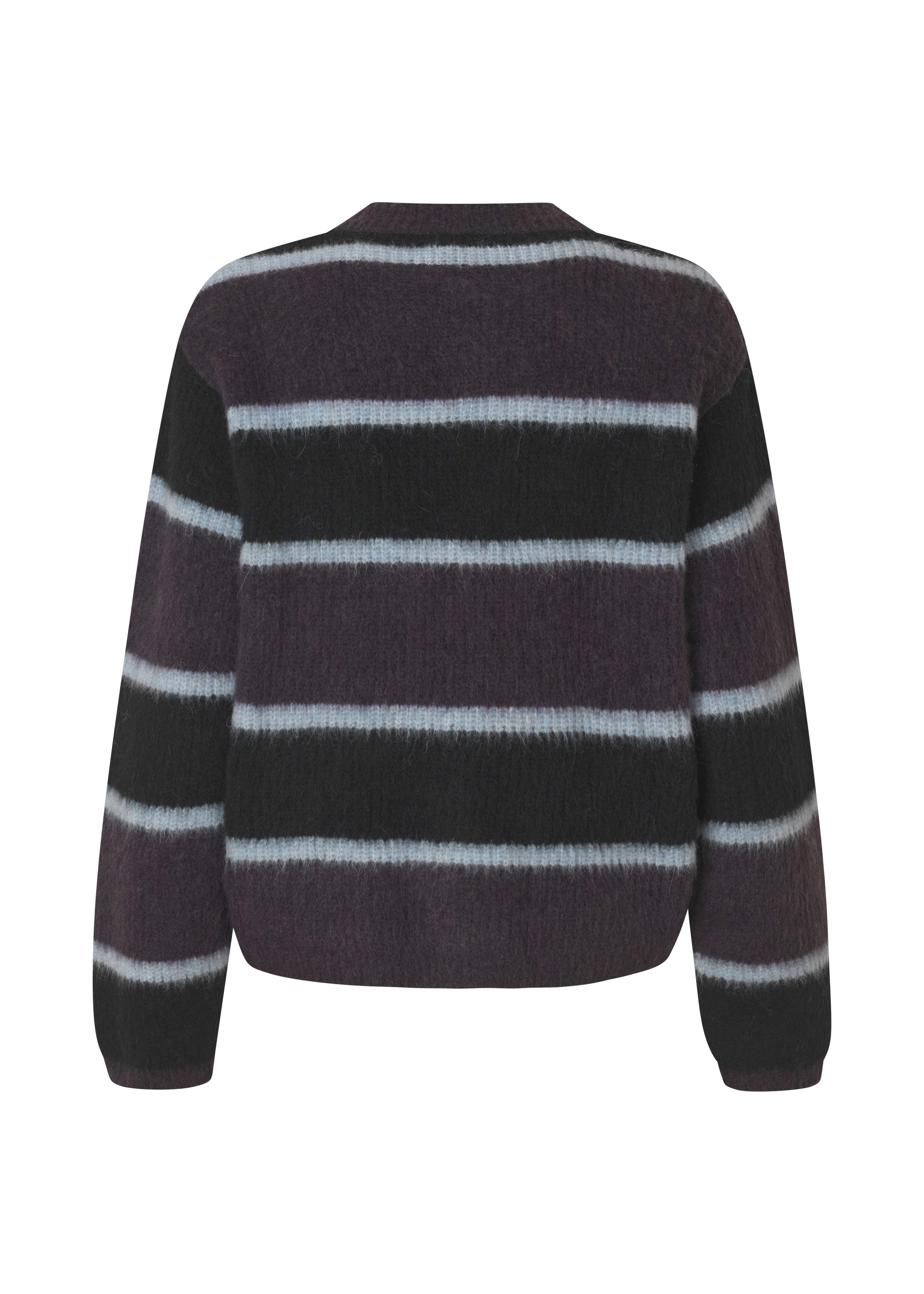 Rafaelmd Stripe Cardigan, från Modström, i färgen winter stripe. Klicka för att öppna bilden i stort format