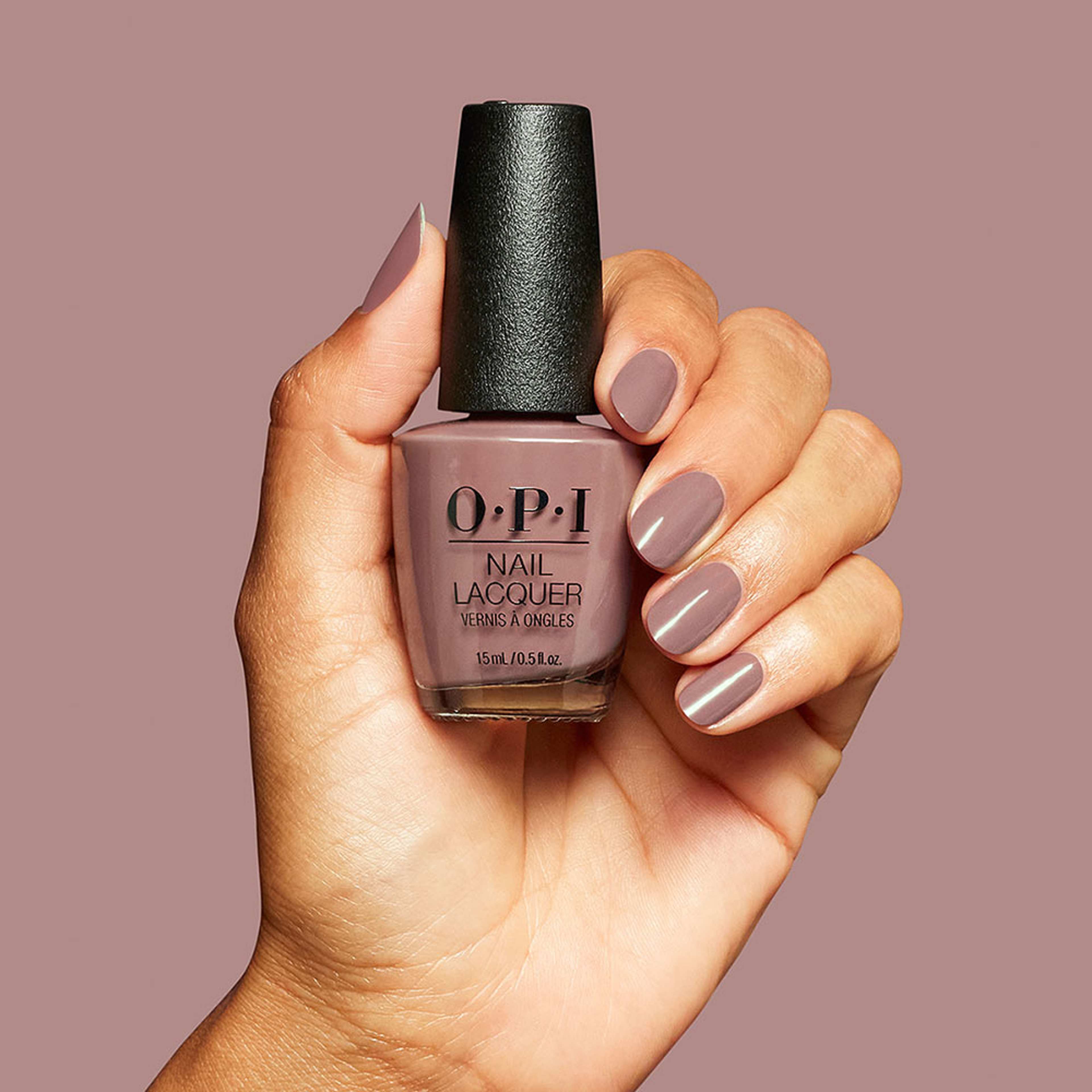 Nail Lacquer, från OPI, i färgen You Don’t Know Suzi. Klicka för att öppna bilden i stort format