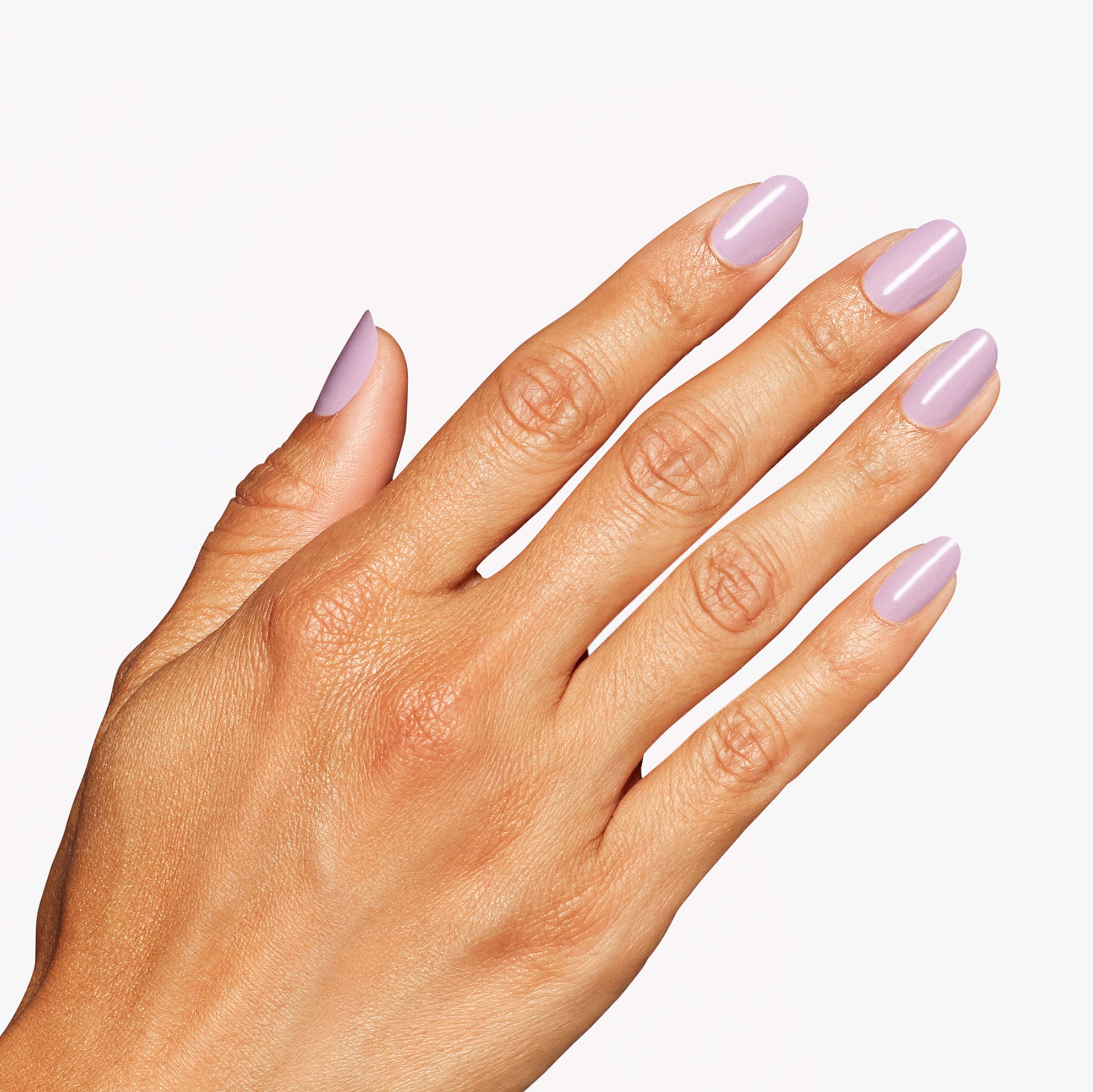 Nail Lacquer, från OPI, i färgen Mod About Me. Klicka för att öppna bilden i stort format