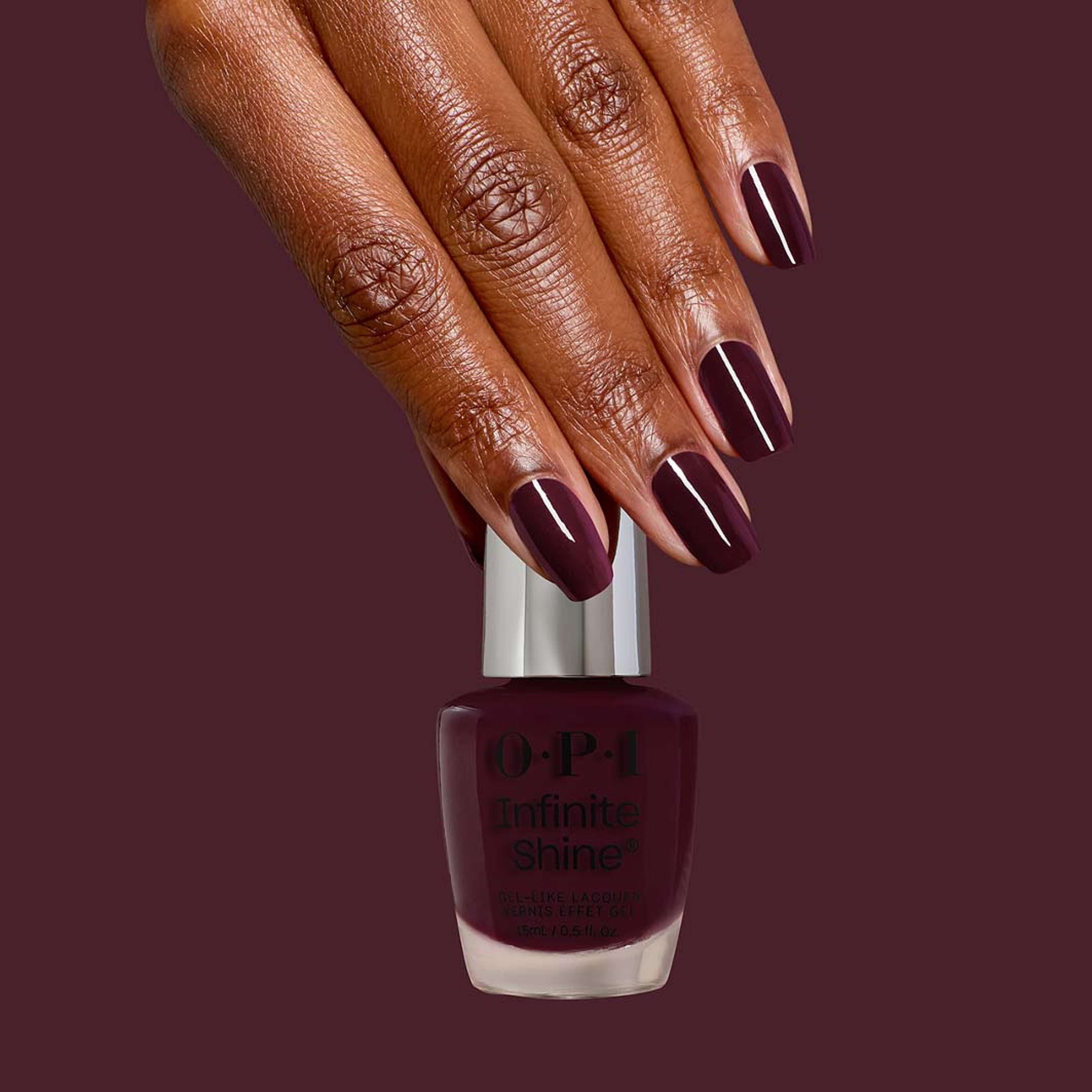 Infinite Shine Fall Collection, från OPI, i färgen Mrs. O’ Leary’s Bbq. Klicka för att öppna bilden i stort format