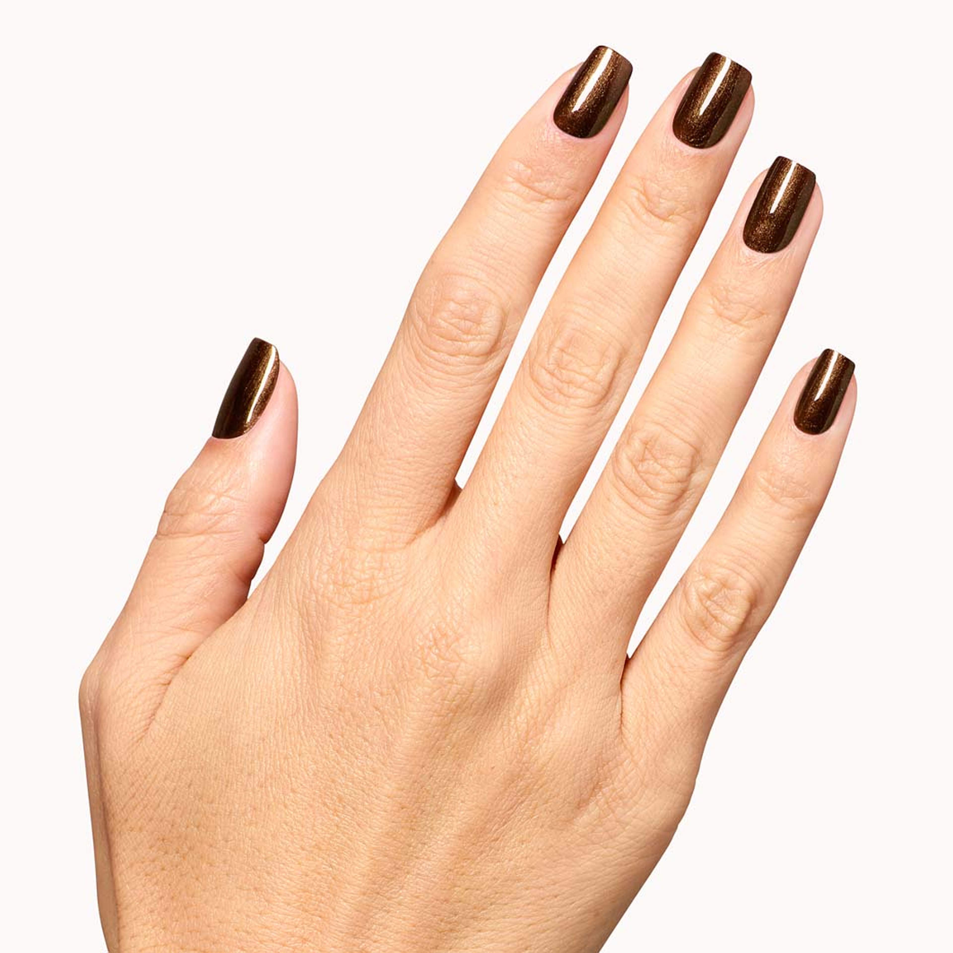 Infinite Shine Fall Collection, från OPI, i färgen Espresso Your Style. Klicka för att öppna bilden i stort format