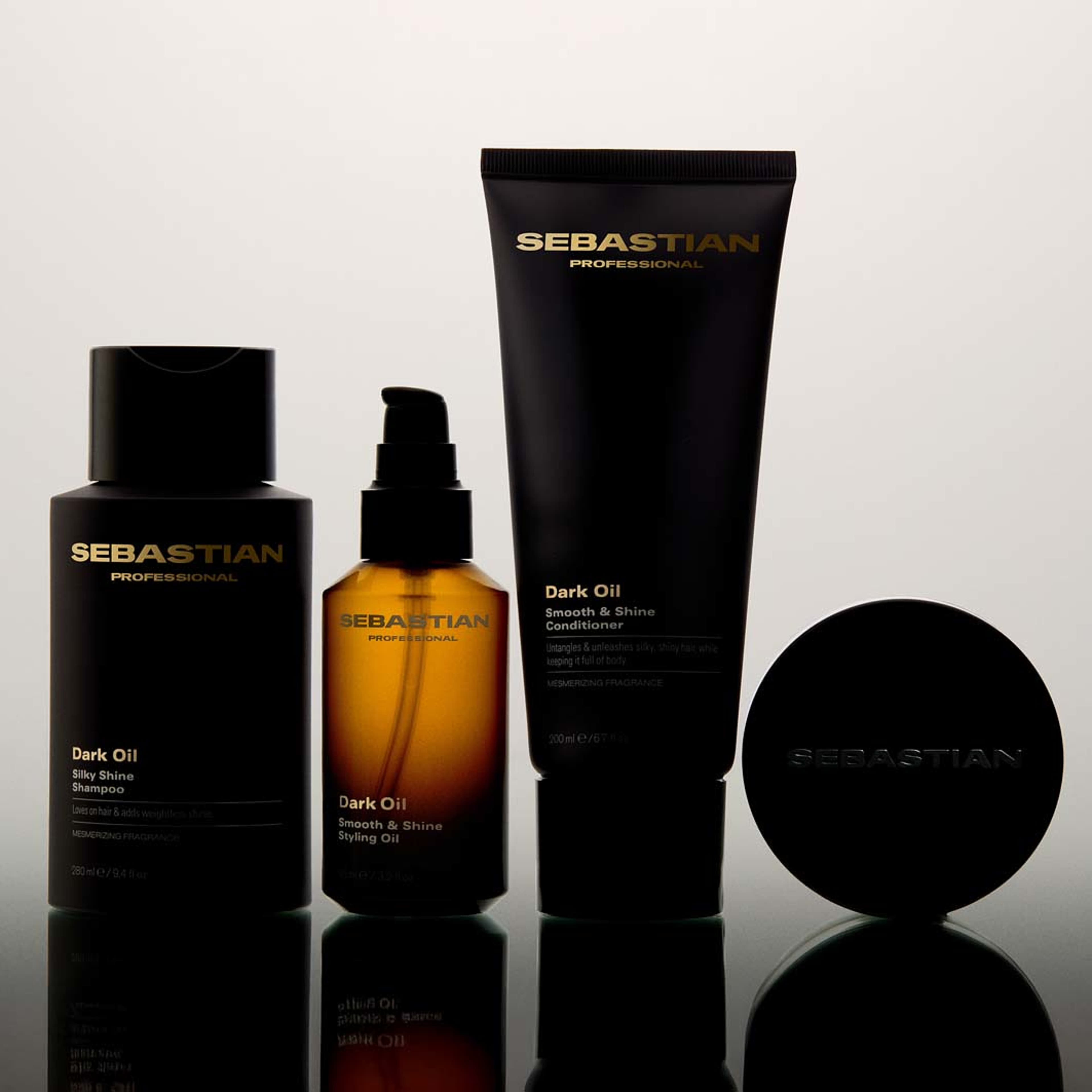 DarkOil Smooth and Shine Styling Oil, från Sebastian Professional. Klicka för att öppna bilden i stort format